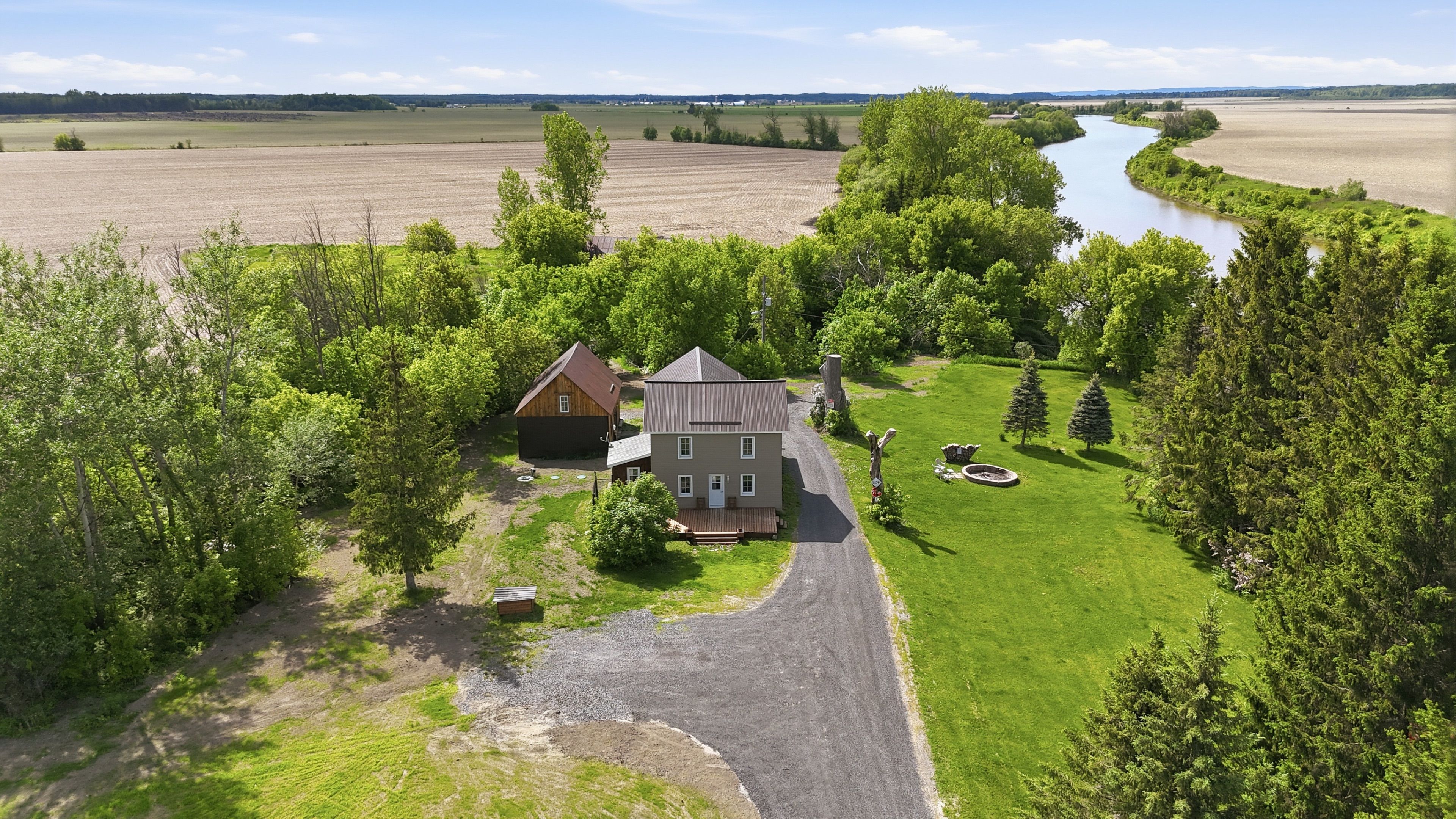 961 Boundary Road, Alfred And Plantagenet, On K0b 1c0