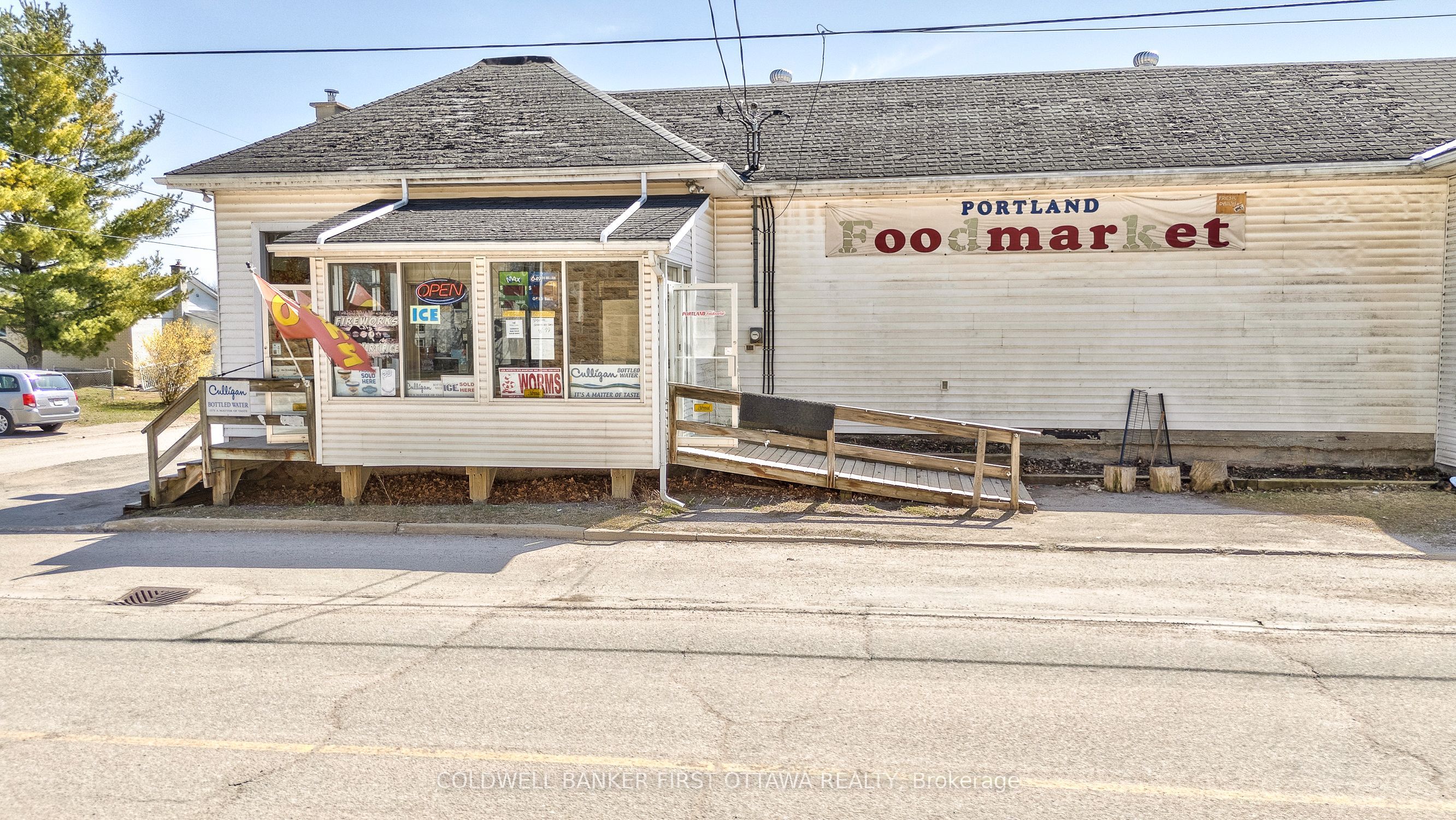 28 Colborne Street, Rideau Lakes, On K0g 1v0