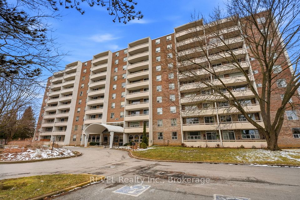 365 Geneva Street 411, St. Catharines, On L2n 5s7