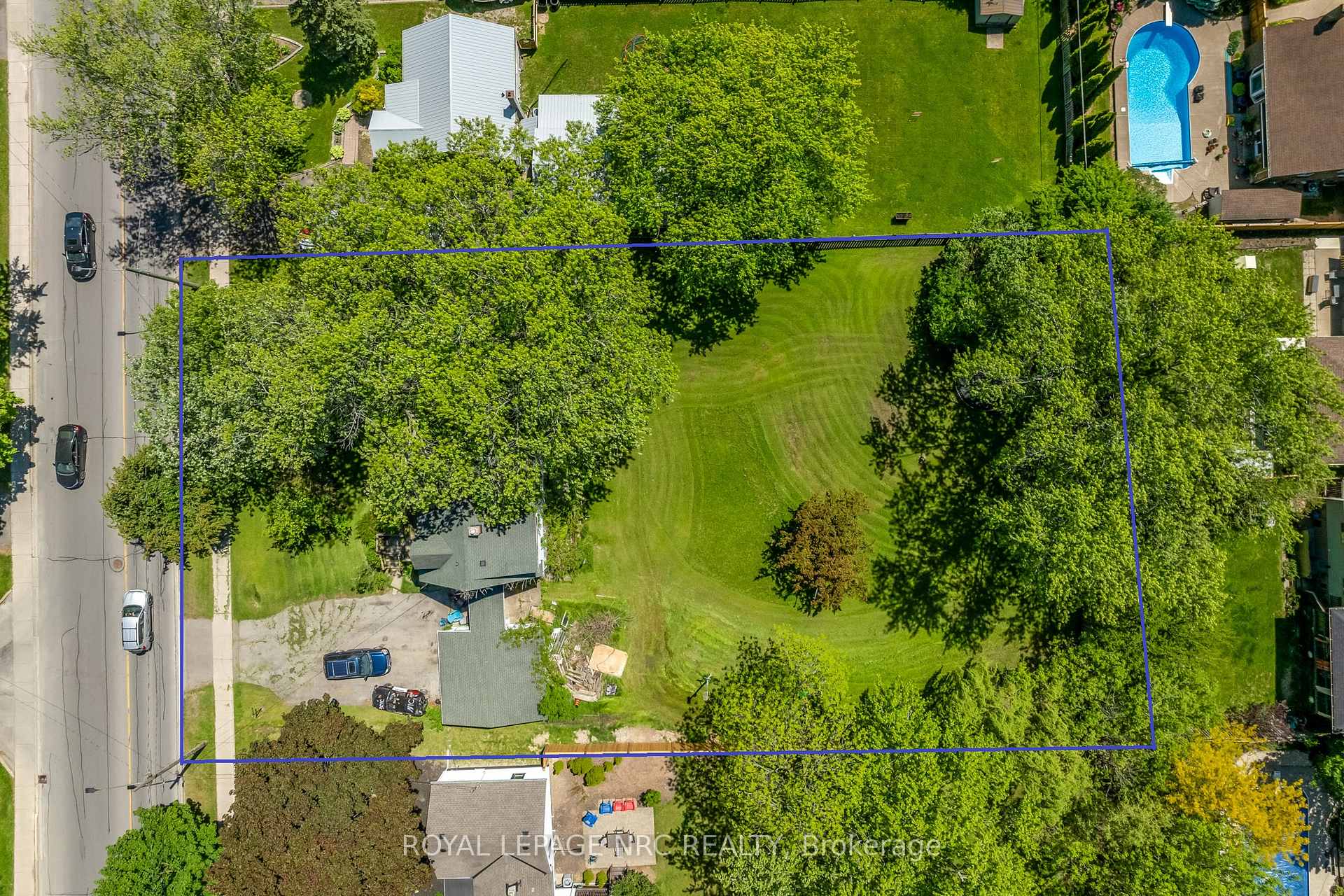 237 First Avenue, Welland, On L3c 1y7