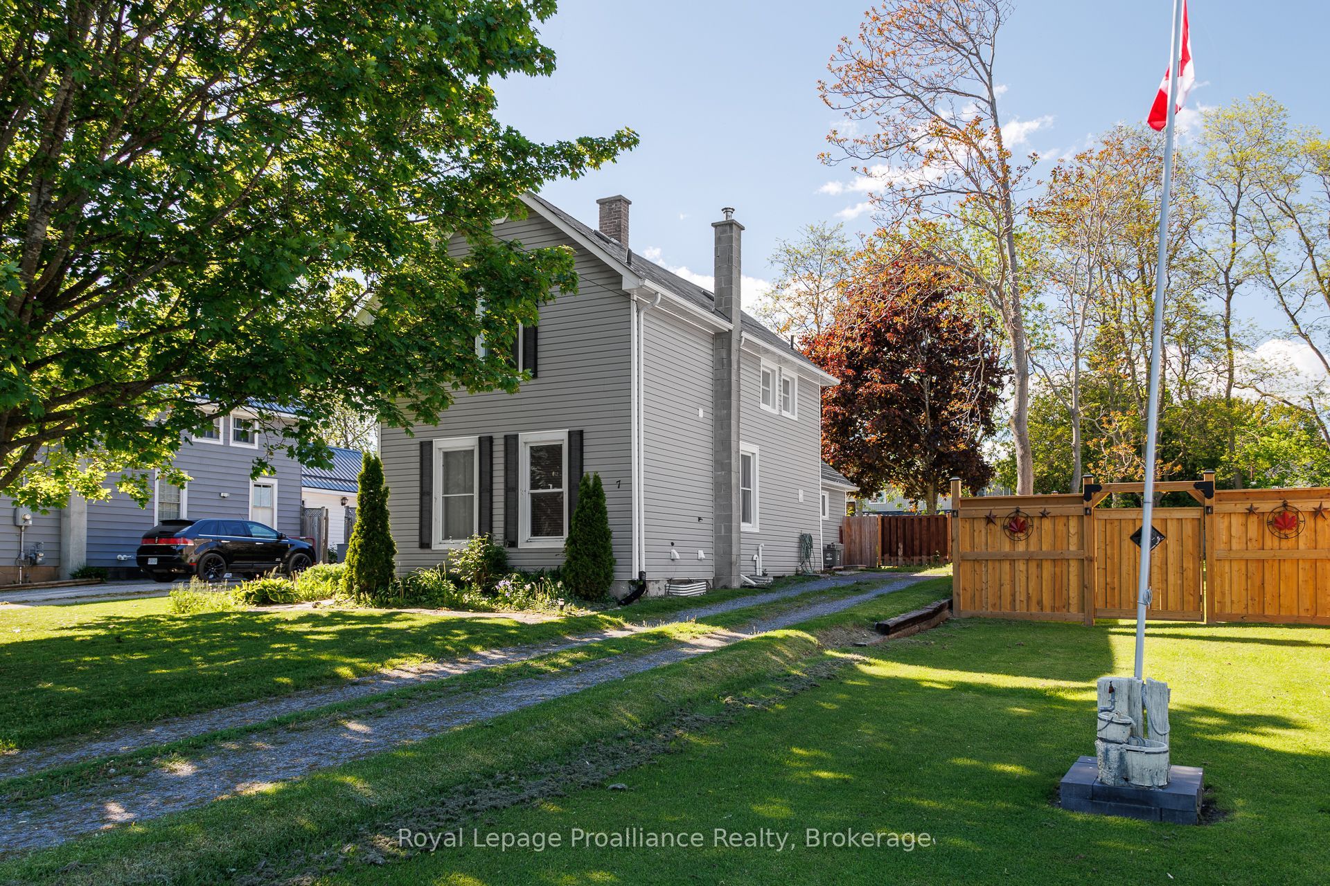 7 Simmons Street, Cramahe, On K0k 1s0
