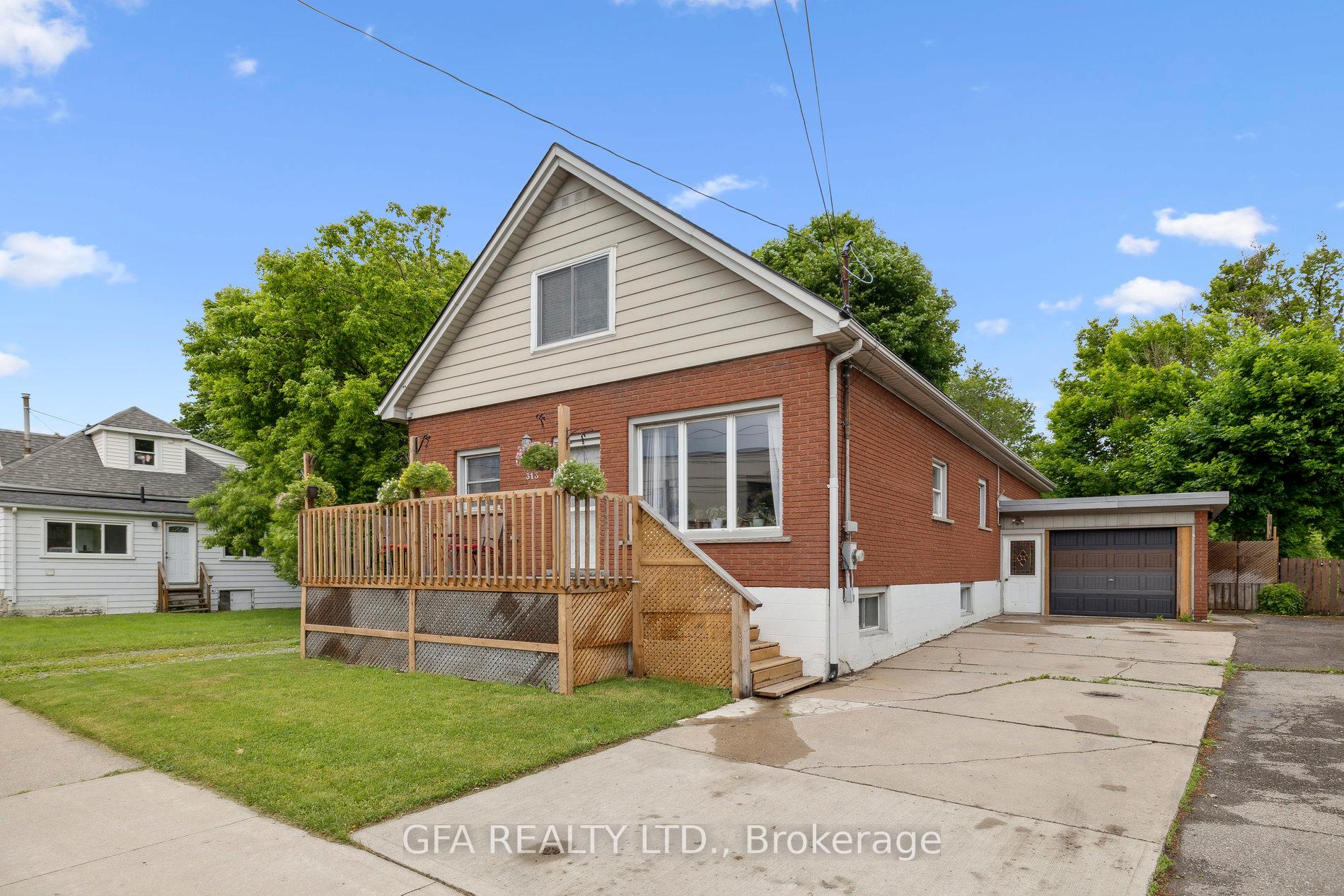 313 Upper Gage Avenue, Hamilton, On L8v 4h6