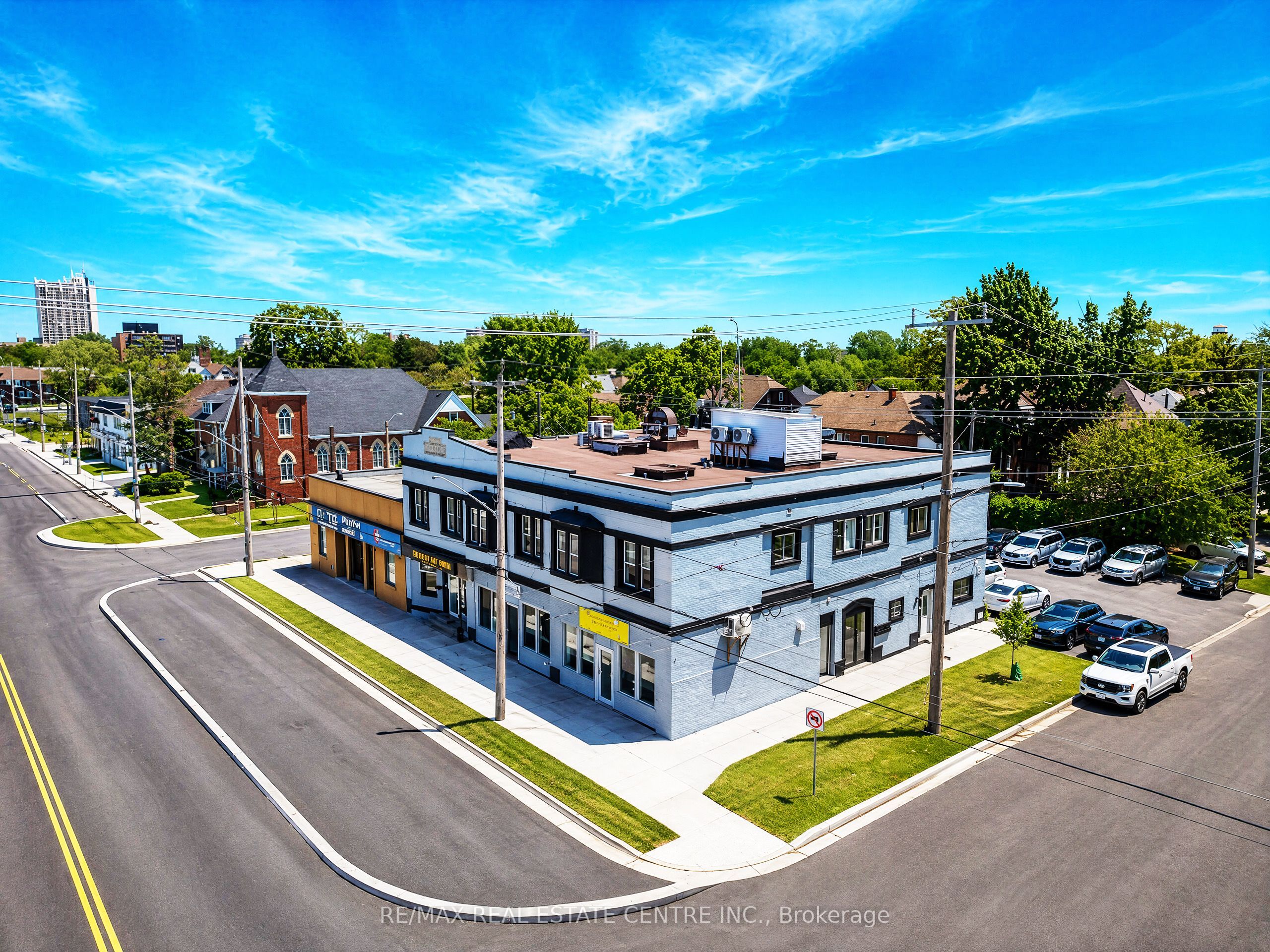 1139-1175 University Avenue W, Windsor, On N9a 5t1