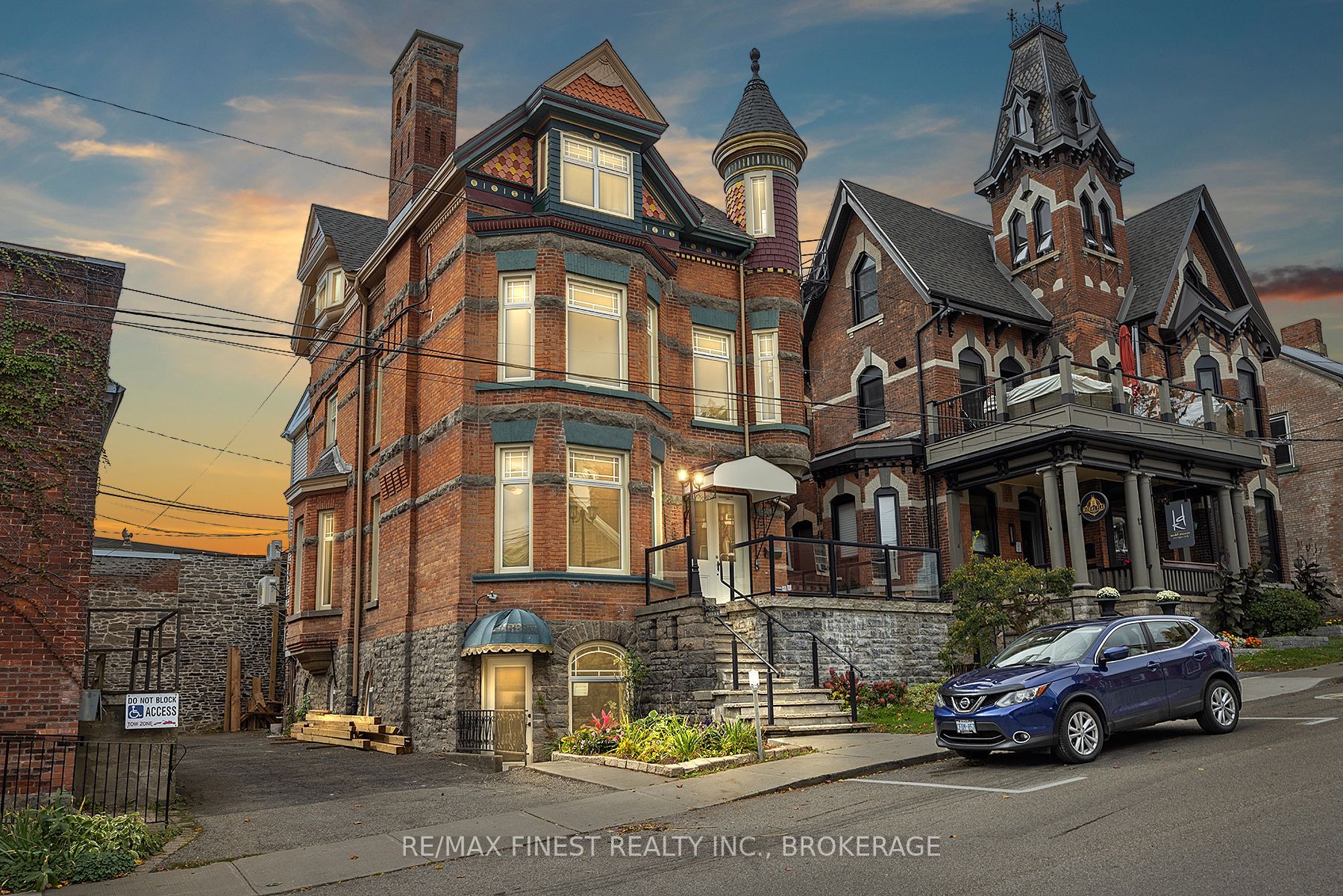 10 Victoria Avenue, Brockville, On K6v 2b1