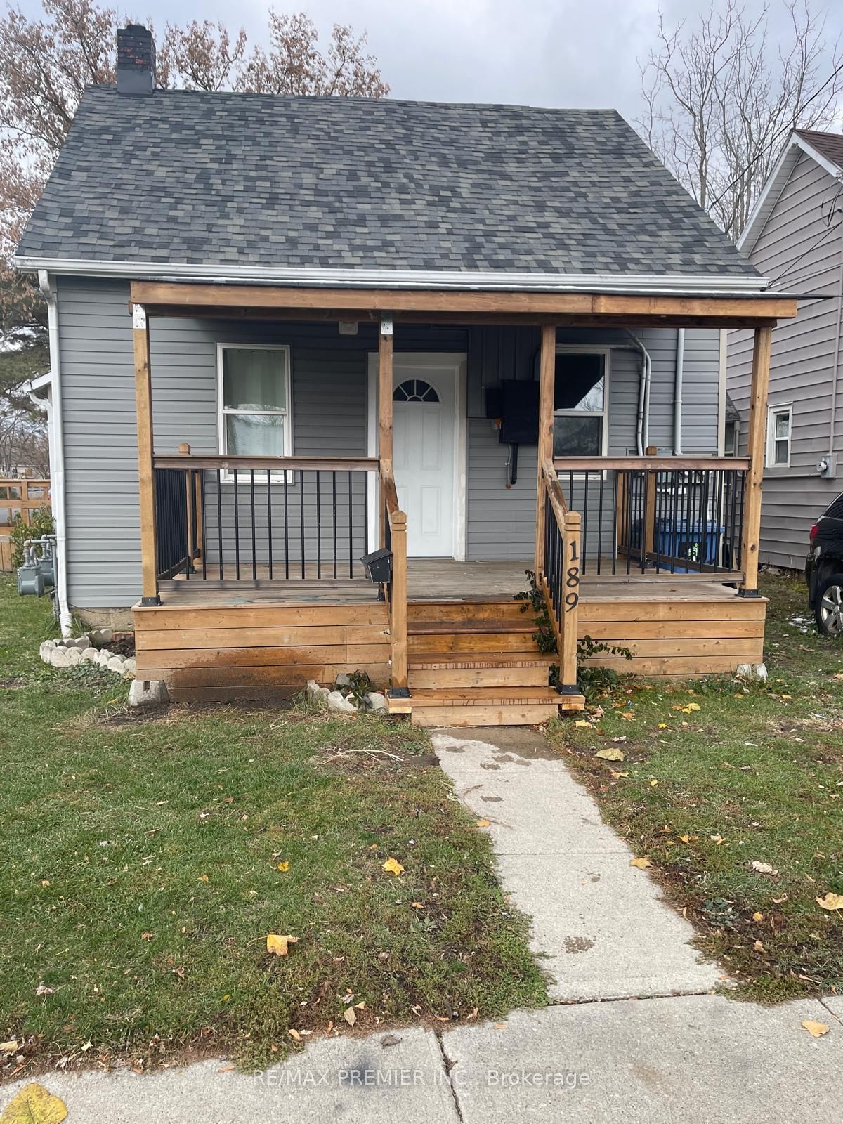 189 King Street E Front, Chatham-Kent, On N7m 3n3