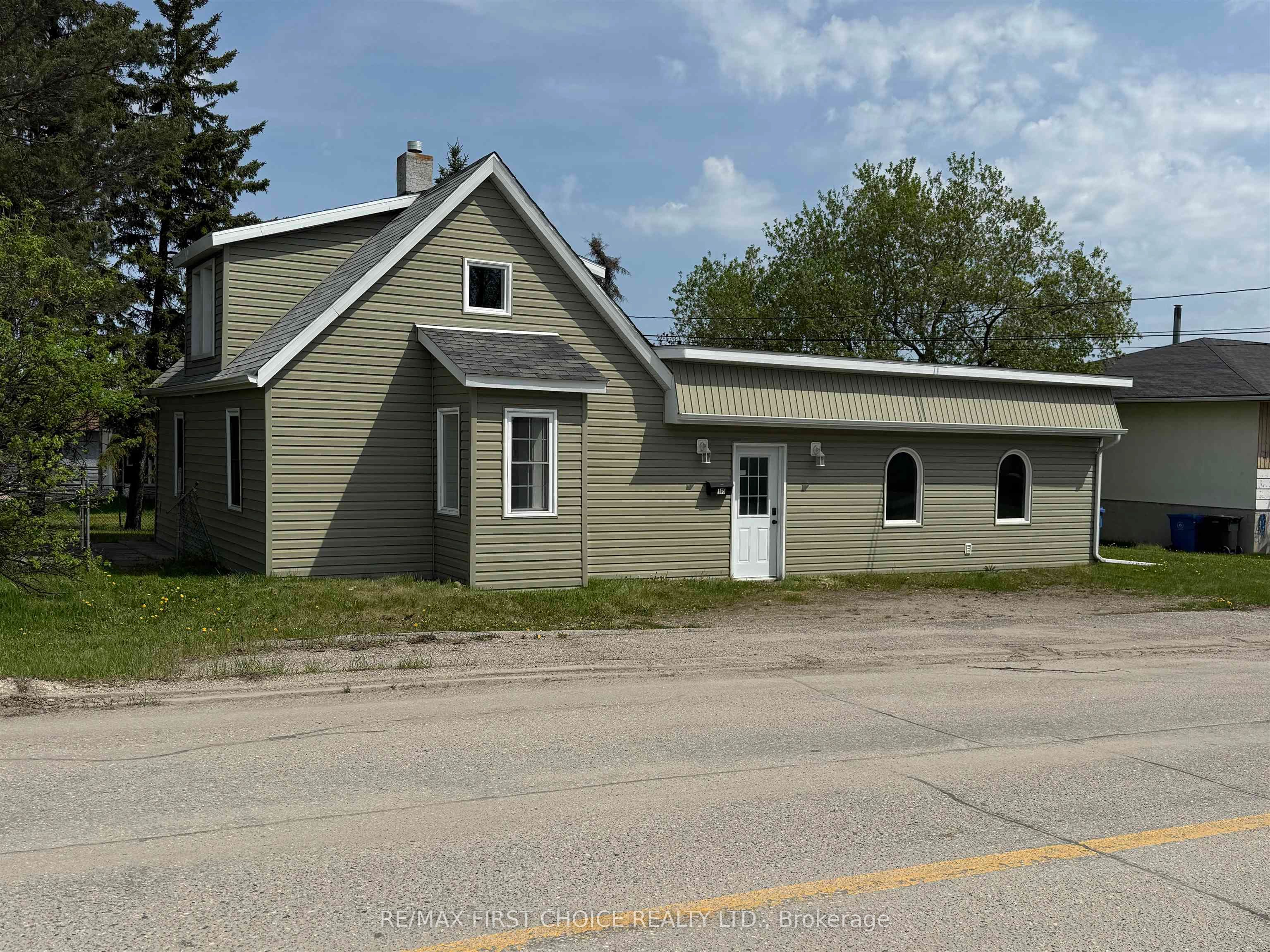 165 Third Street, Dryden, On P8n 2v9