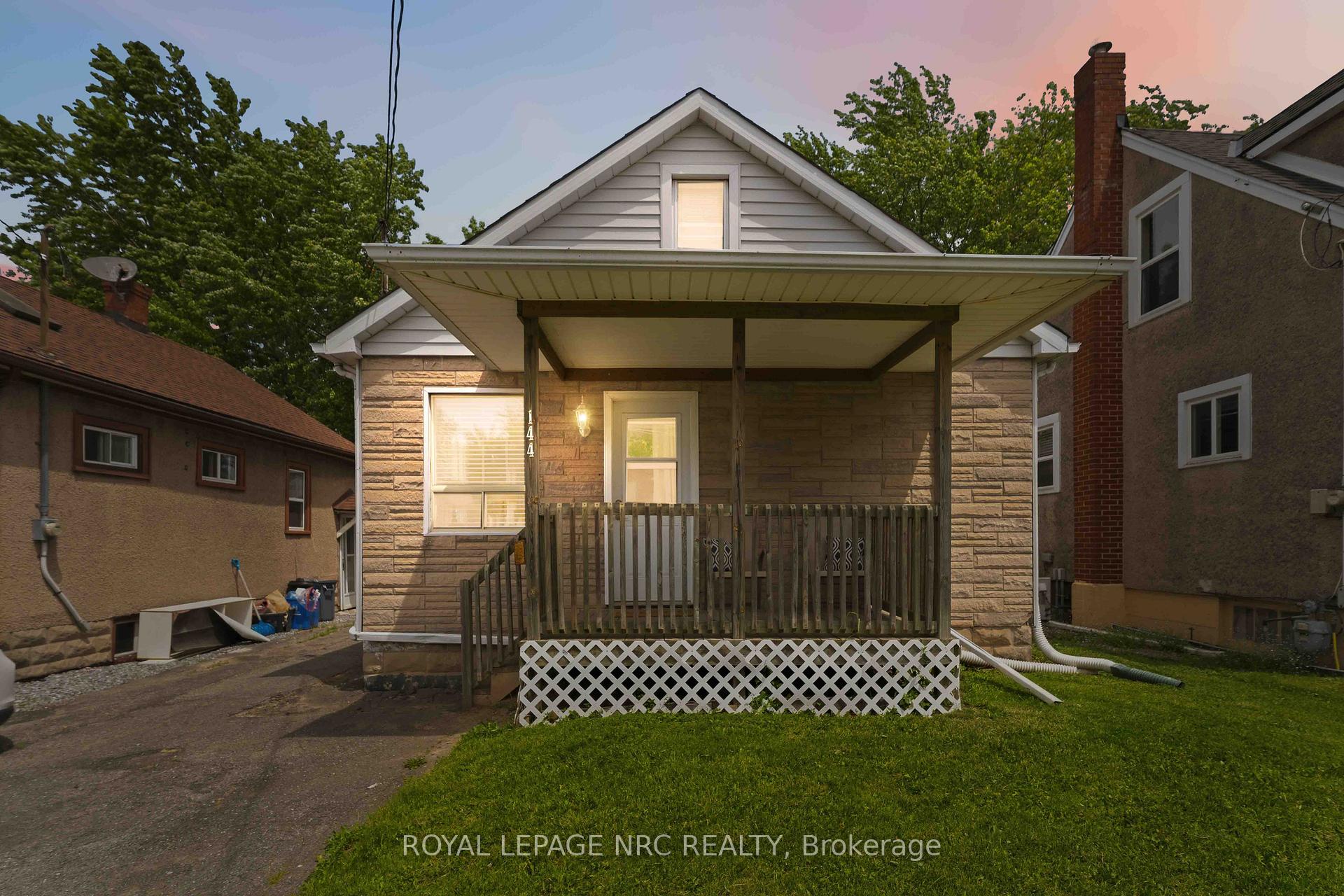 144 Mcalpine Avenue S, Welland, On L3b 1t6