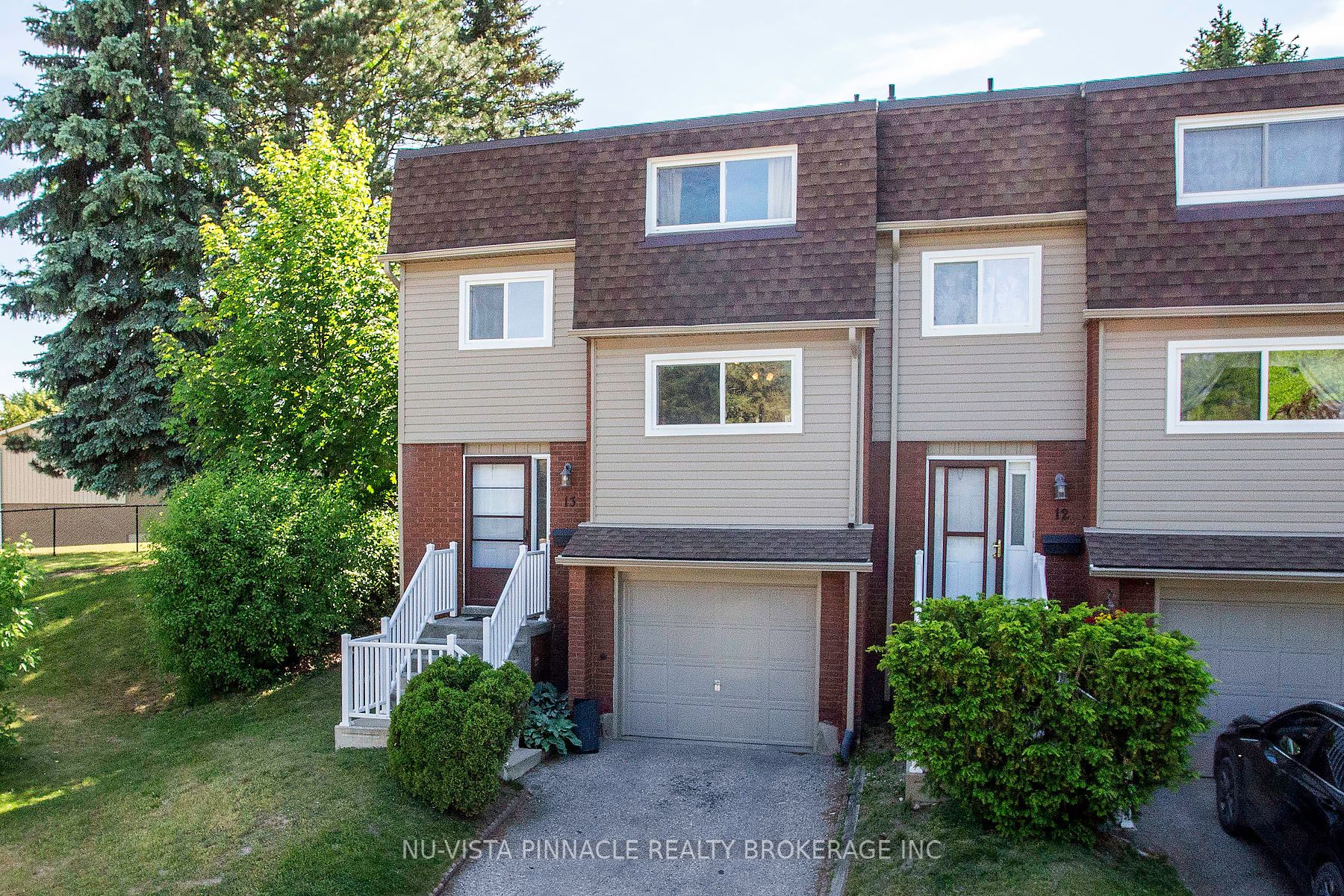 285 Bluevale Street N 13, Waterloo, On N2j 4l8