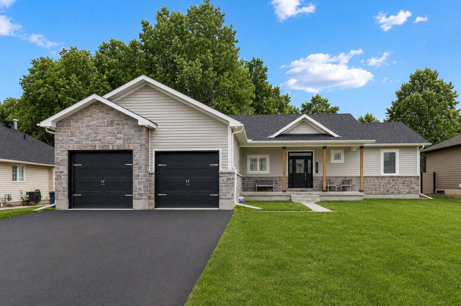 1077 Shearer Drive, Brockville, On K6v 7k1