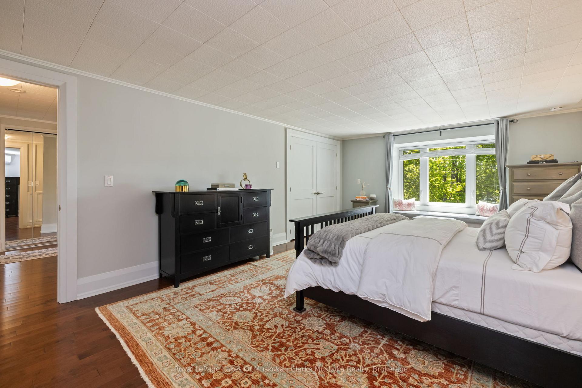 1012 Mill Street, Muskoka Lakes, On P0c 1a0