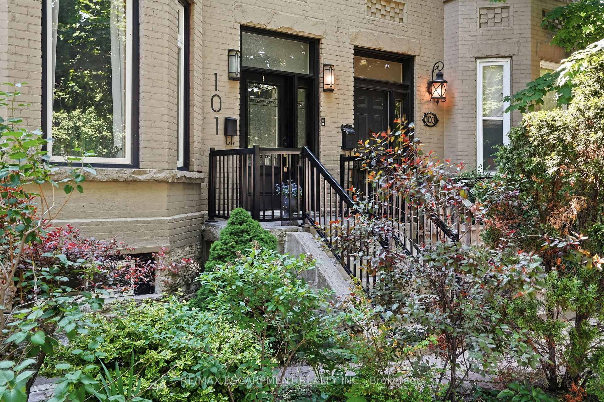 101 Victoria Avenue S, Hamilton, On L8n 2s9