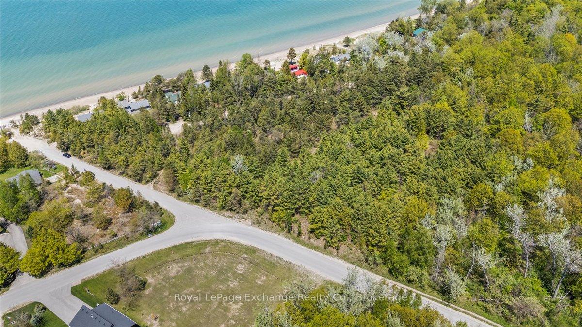 378 6 Concession W, Huron-Kinloss, On N2z 2x7