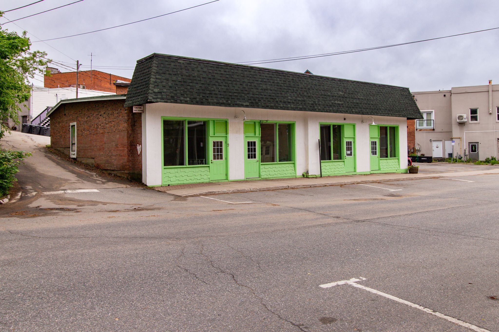 9 Ontario Street, Bracebridge, On P1l 2a7