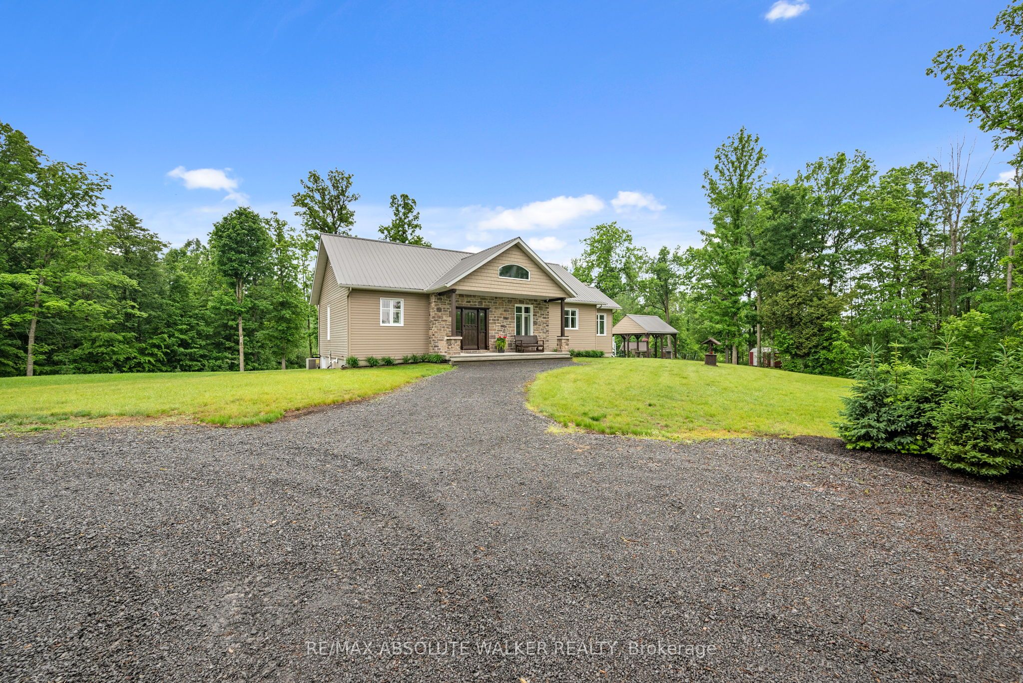 18668 Kenyon Concession 2 Road, North Glengarry, On K0c 1b0