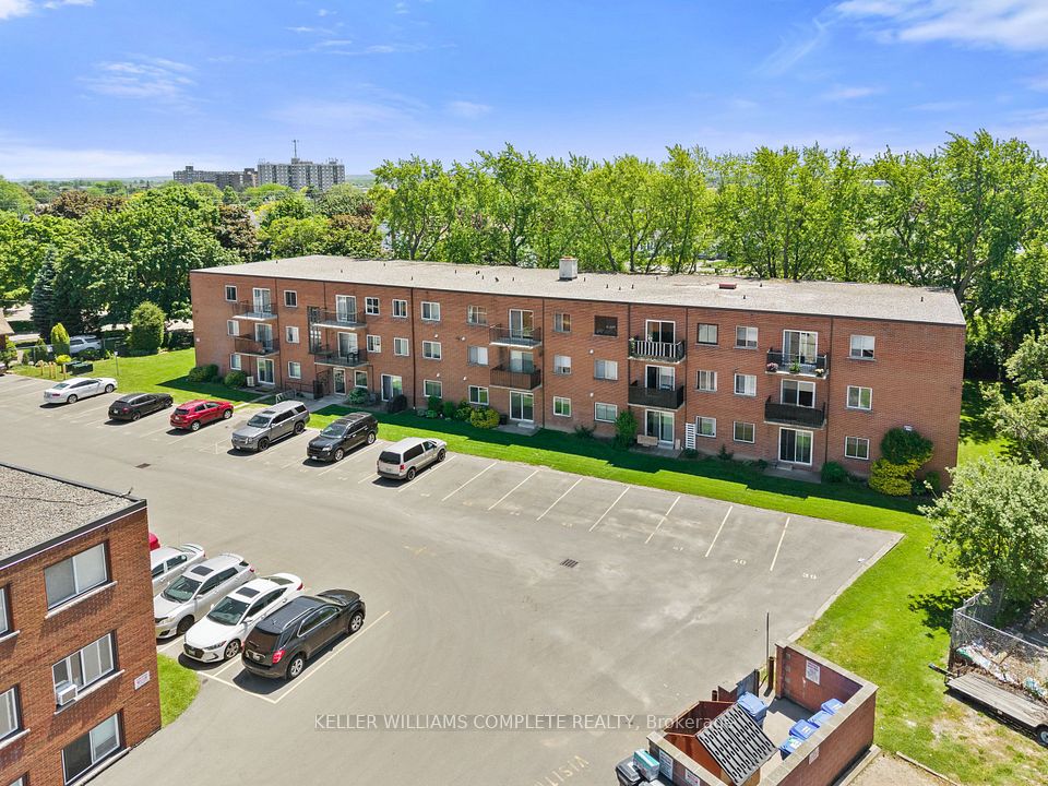 456 Carlton Street 37, St. Catharines, On L2m 4x1