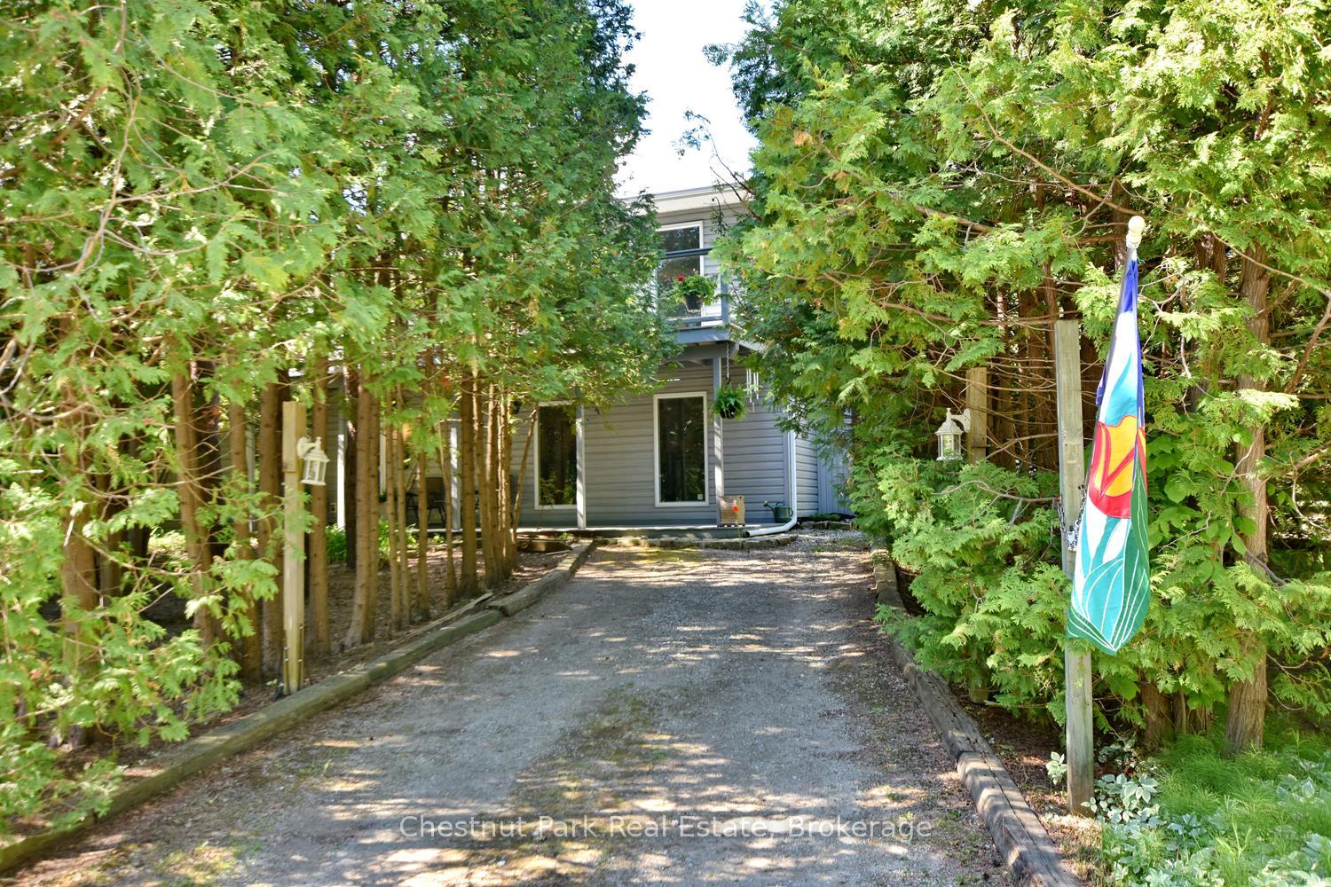 134 Lakewood Drive, Blue Mountains, On N0h 1j0