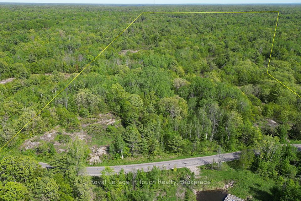 408 South Bay Road, Georgian Bay, On L0k 1s0