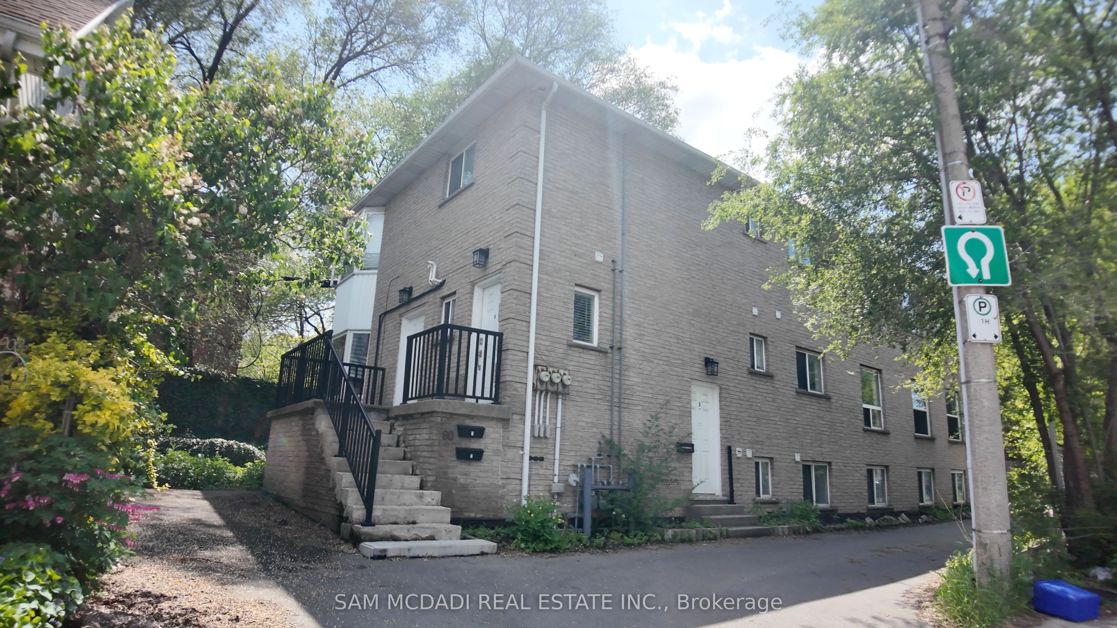 90 Tisdale Street S, Hamilton, On L8n 2w2