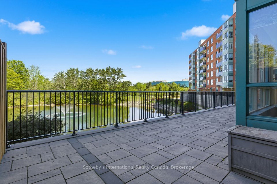30 Blue Springs Drive 102, Waterloo, On N2j 4t2