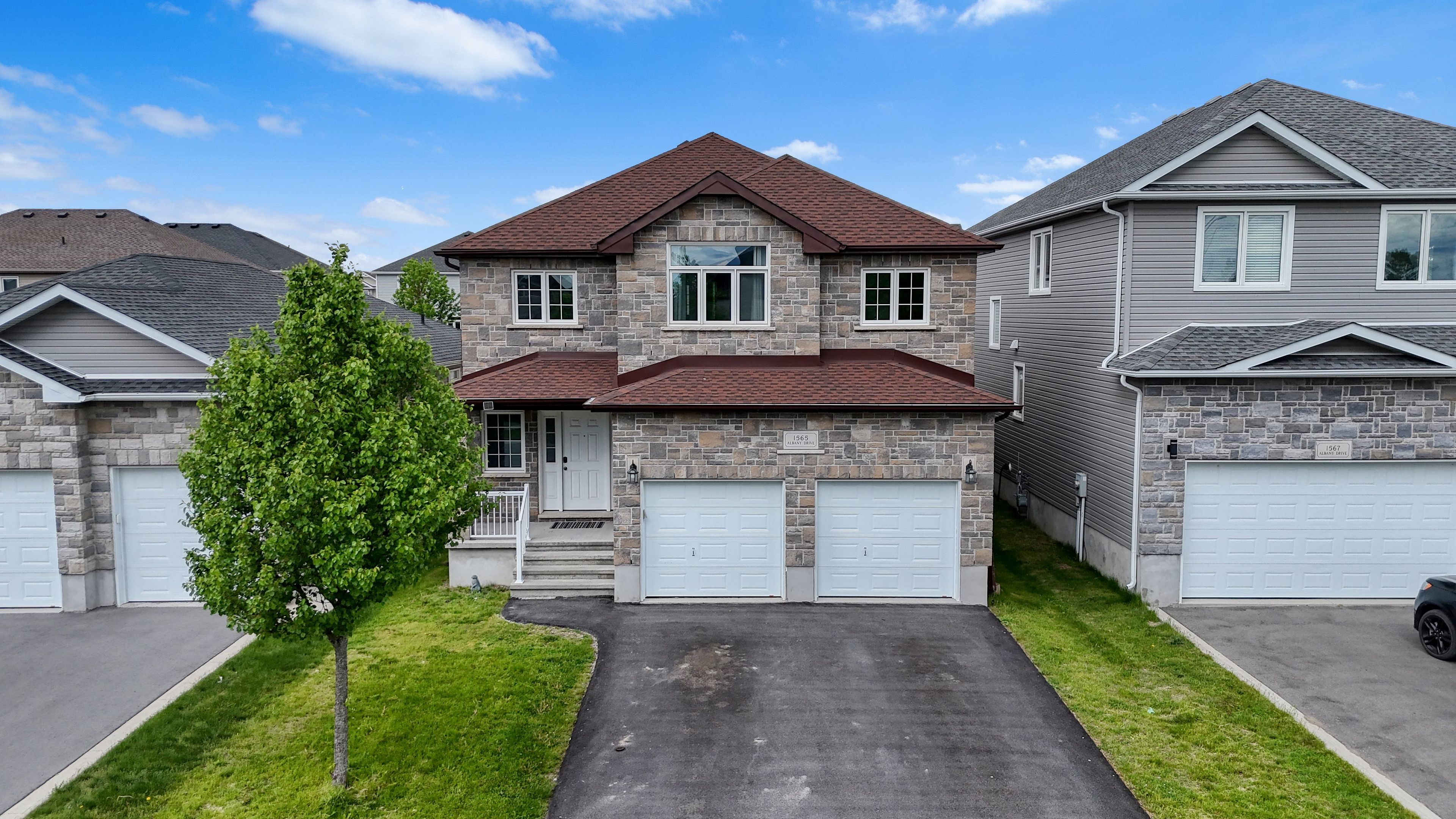 1565 Albany Drive, Kingston, On K7p 0l9
