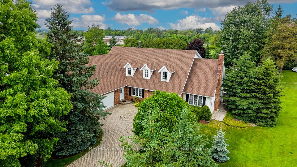 11 Lorraine Drive, Wellesley, On N0b 2a0