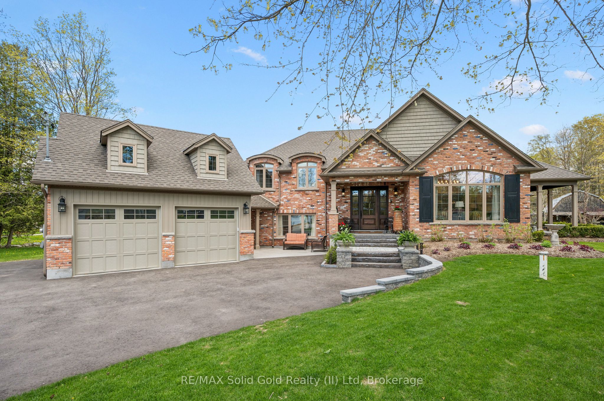 2073 Maplewood Road, Wellesley, On N0b 2m0