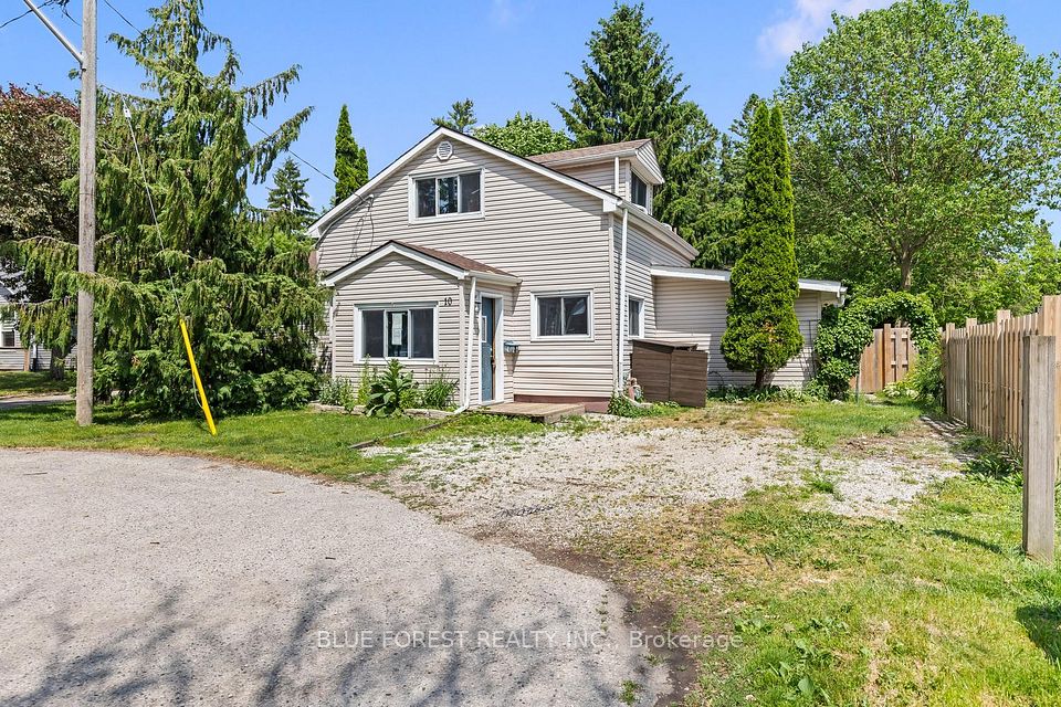 10 Henry Street, St. Thomas, On N5r 3l4