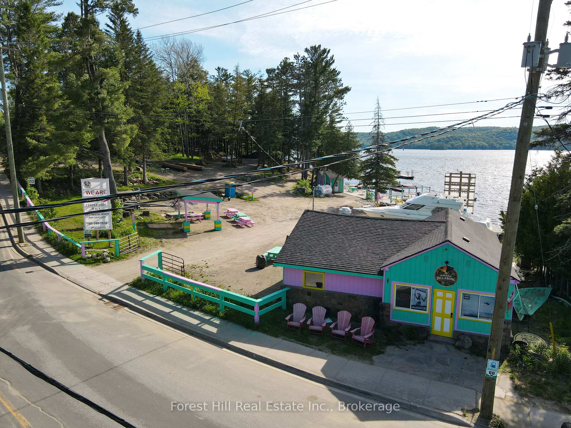 1092 Main Street, Lake Of Bays, On P0b 1a0