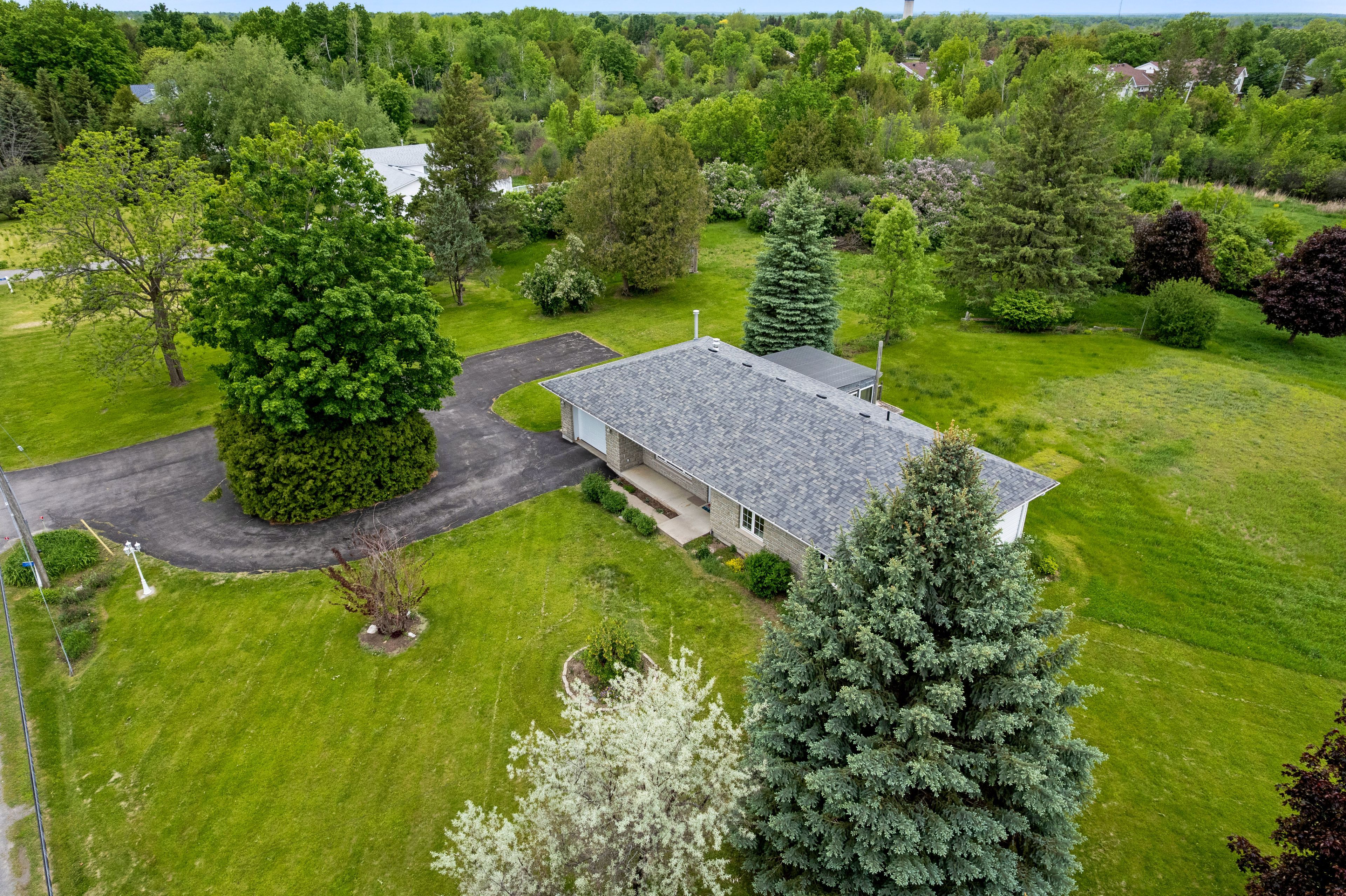 363 Napoleon Street, Carleton Place, On K7c 3y3