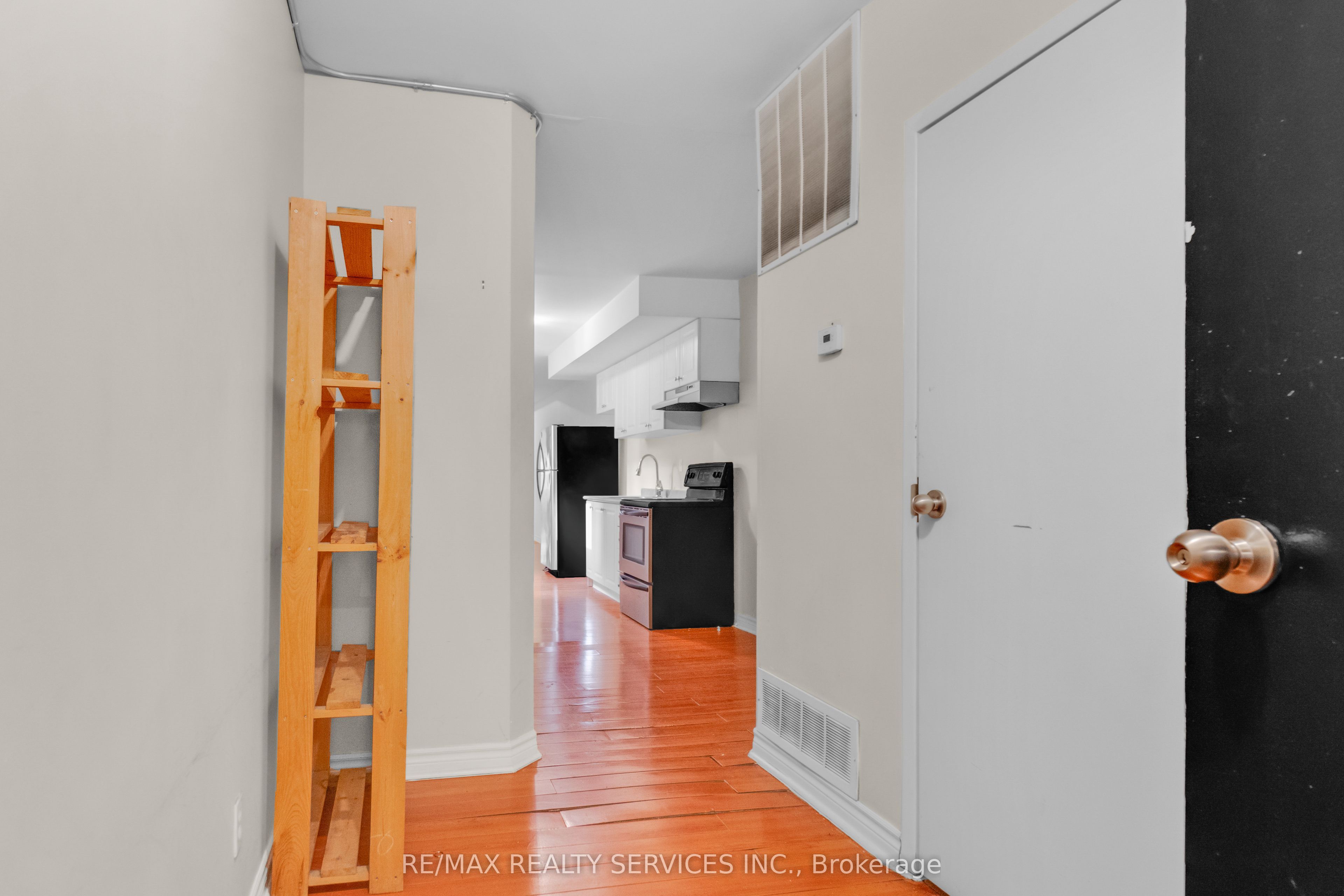 66 King Street E 6b, Hamilton, On L8n 1a6