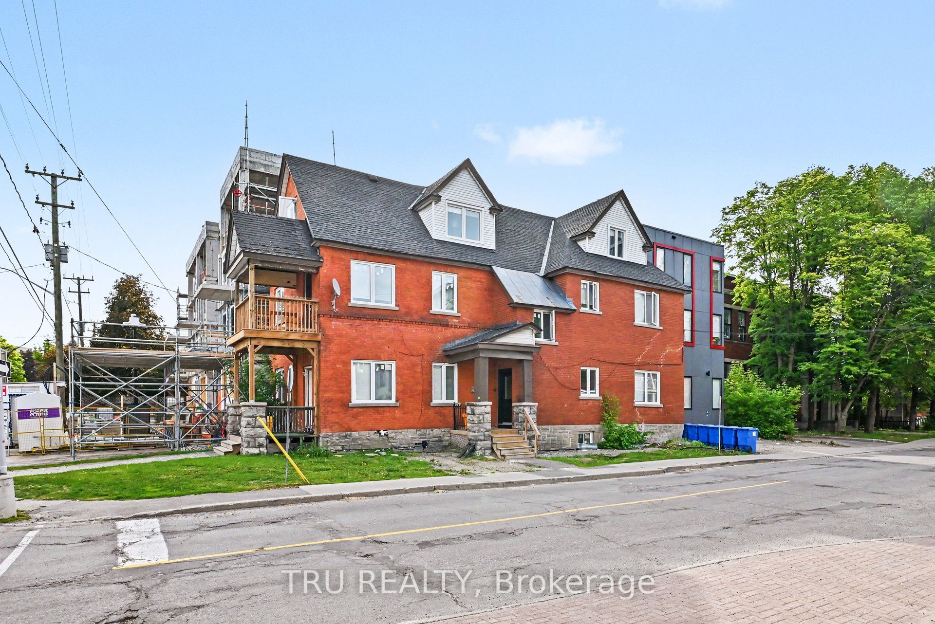 351 Friel Street, Lower Town - Sandy Hill, On K1n 7w7