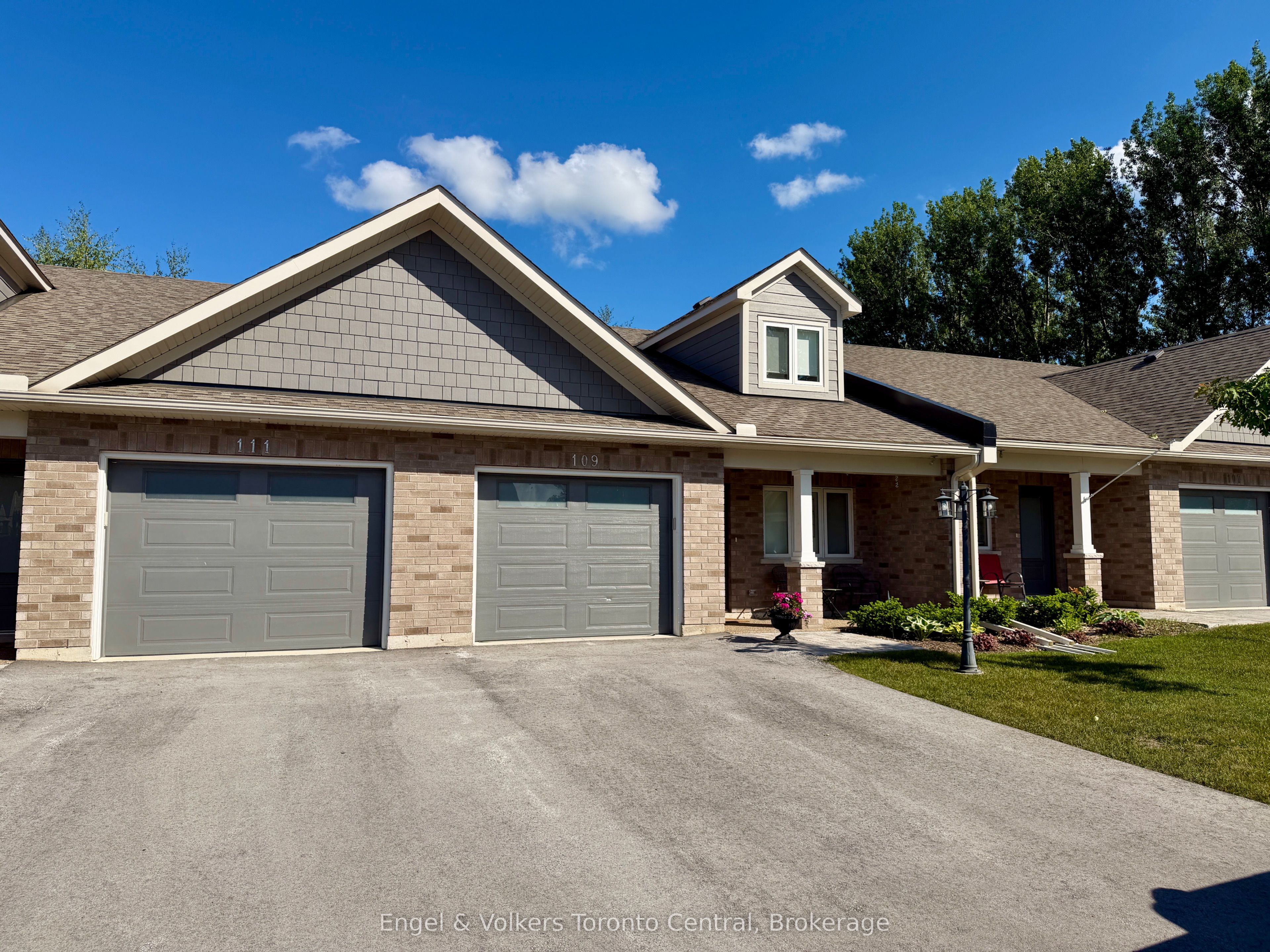 109 Dove Drive, Blue Mountains, On N0h 2p0