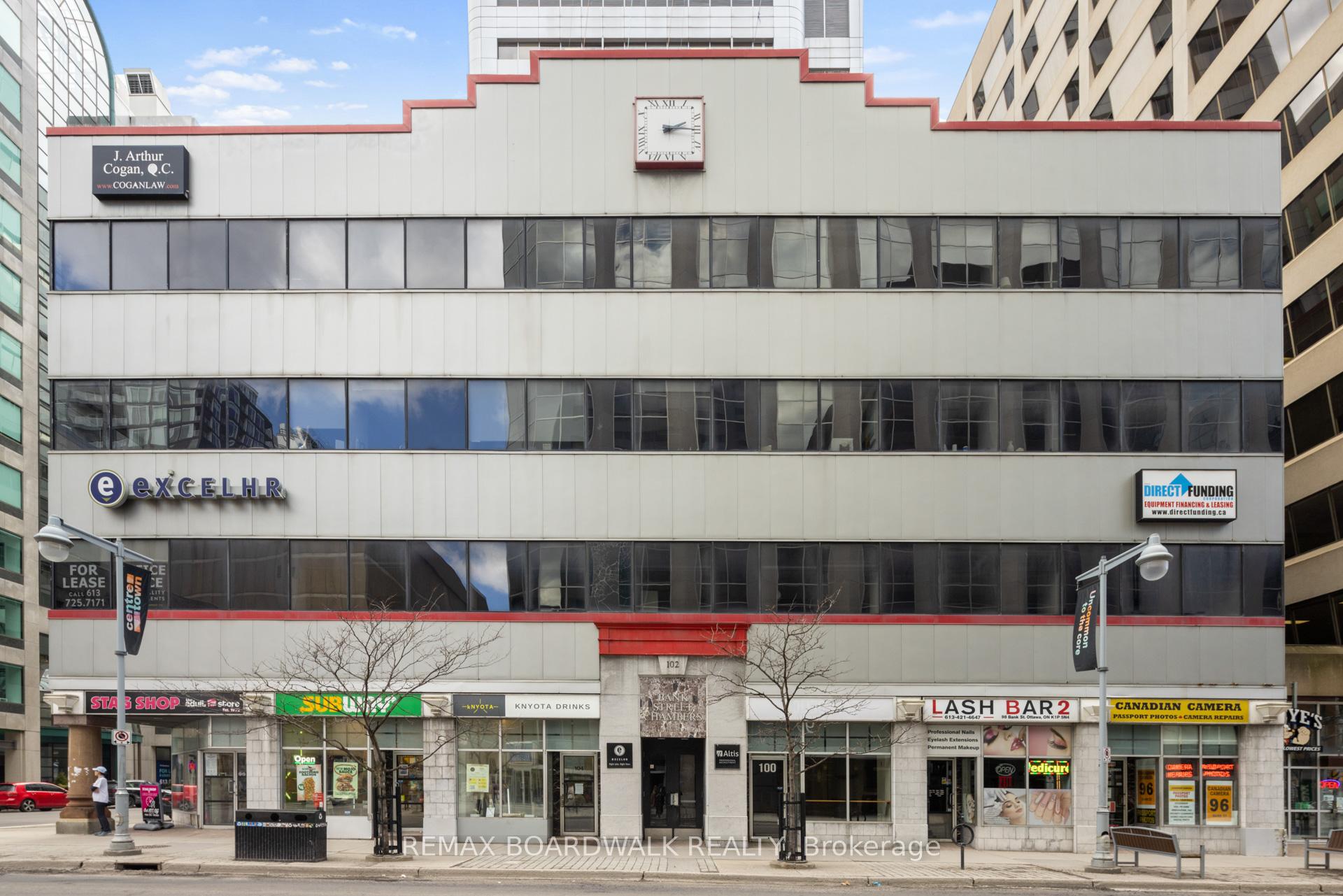 102 Bank Street, Ottawa Centre, On K1p 5n4