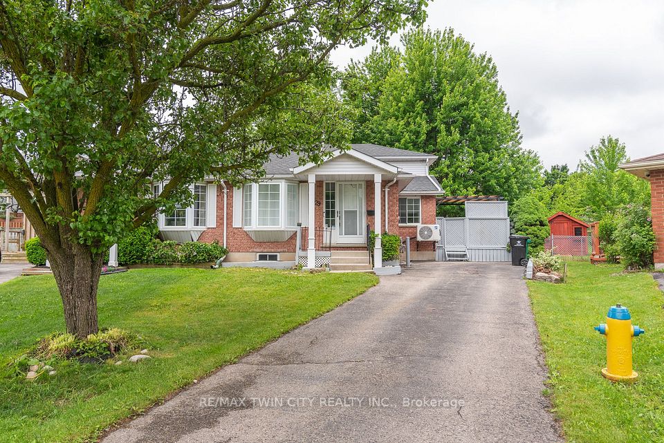 629b Settlersfield Court, Waterloo, On N2t 2k6