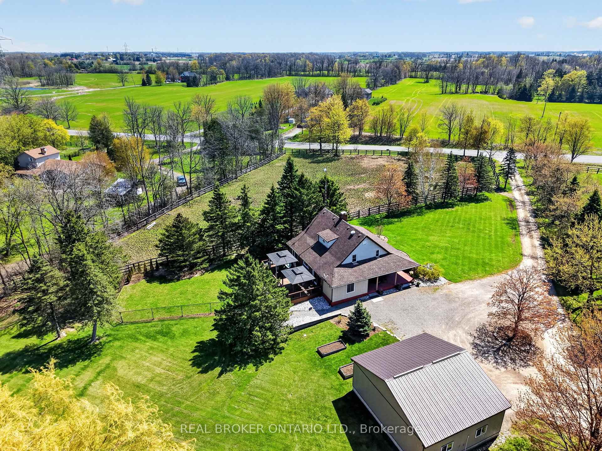 311 Brant County 22 Road, Hamilton, On L9g 3l1