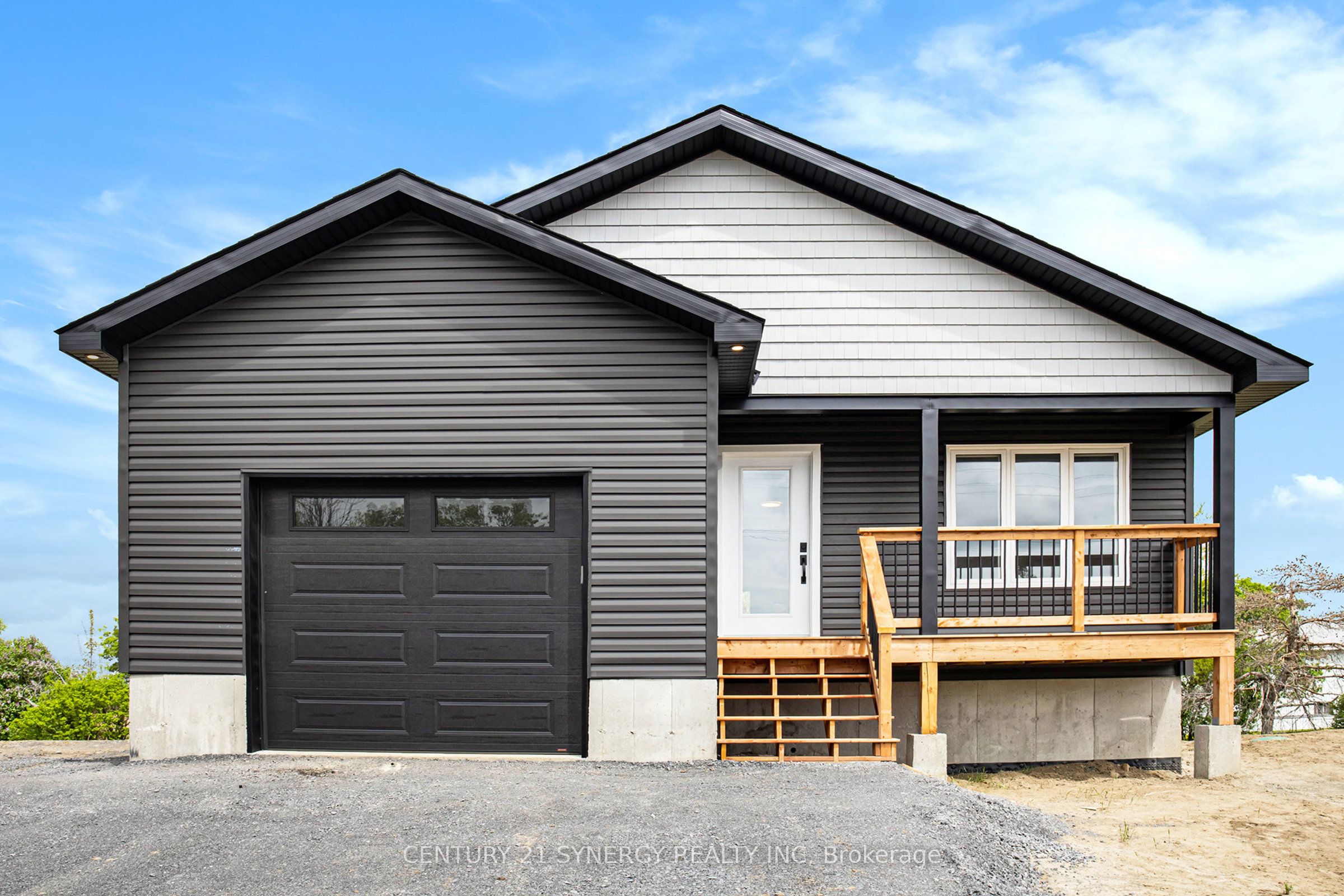 2579 County Rd 7 Road A, North Dundas, On K0c 1h0