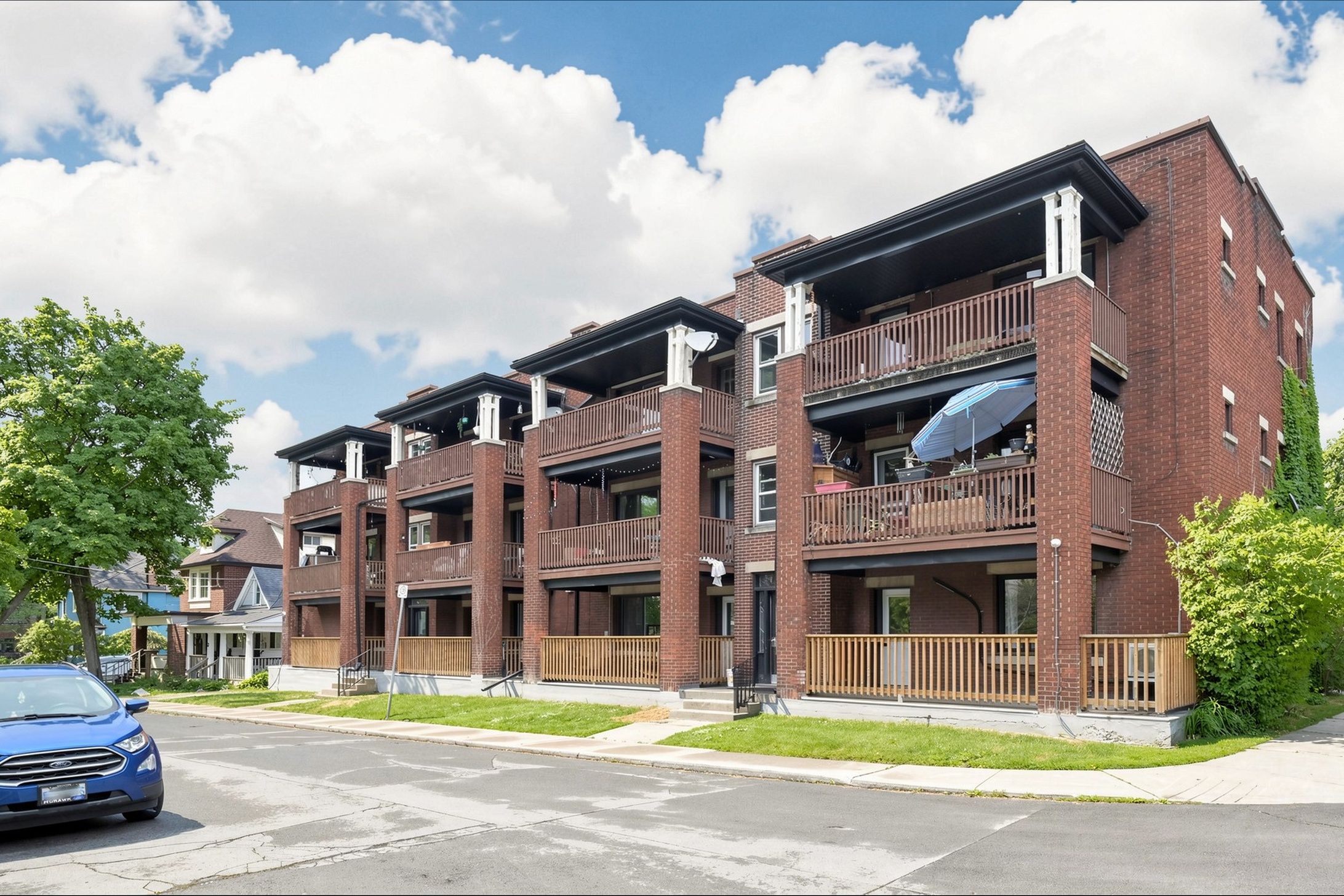 41 Albert Street, Hamilton, On L8m 2y1