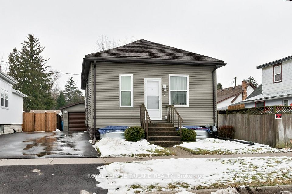 21 Mariam Street, St. Thomas, On N5p 1w9