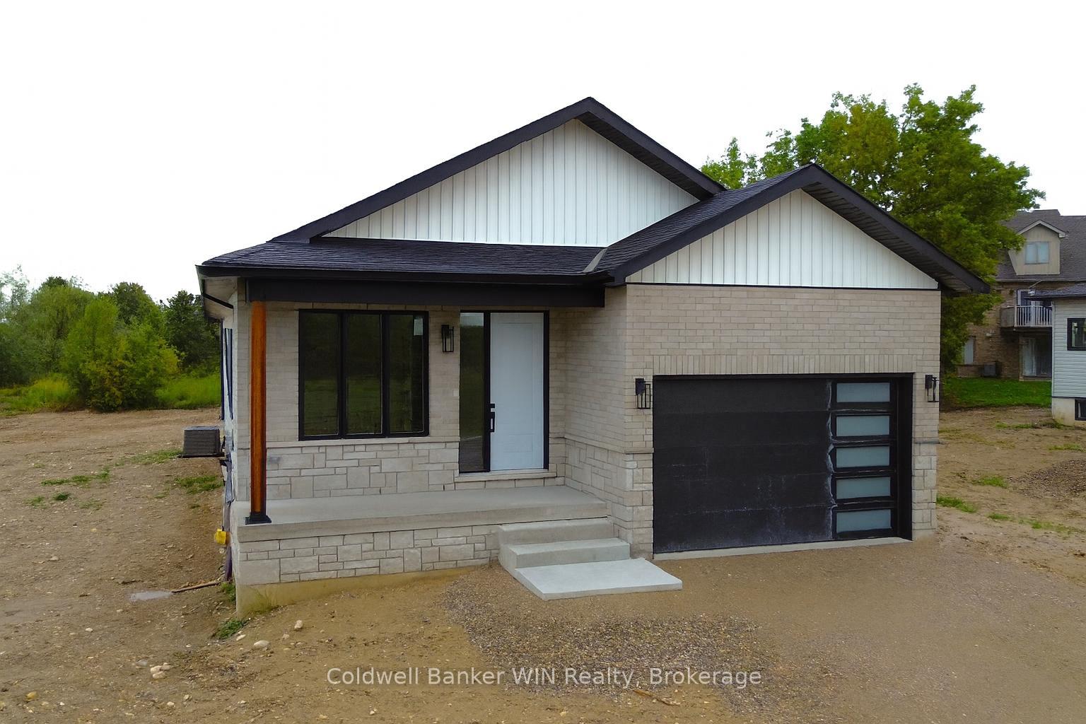 647 Martin Street, Wellington North, On N0g 2l3