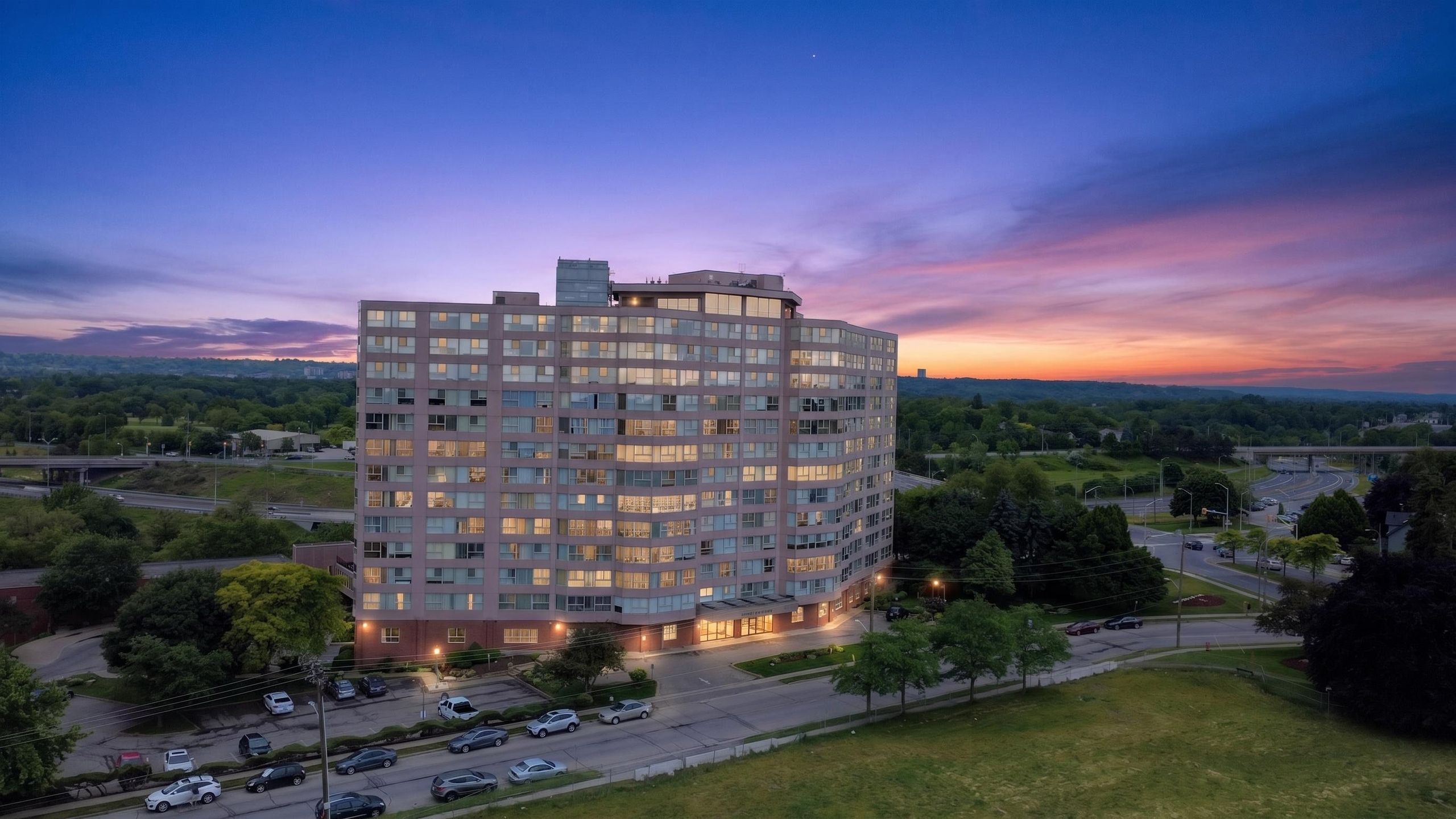 7 Gale Crescent 207, St. Catharines, On L2r 7m8