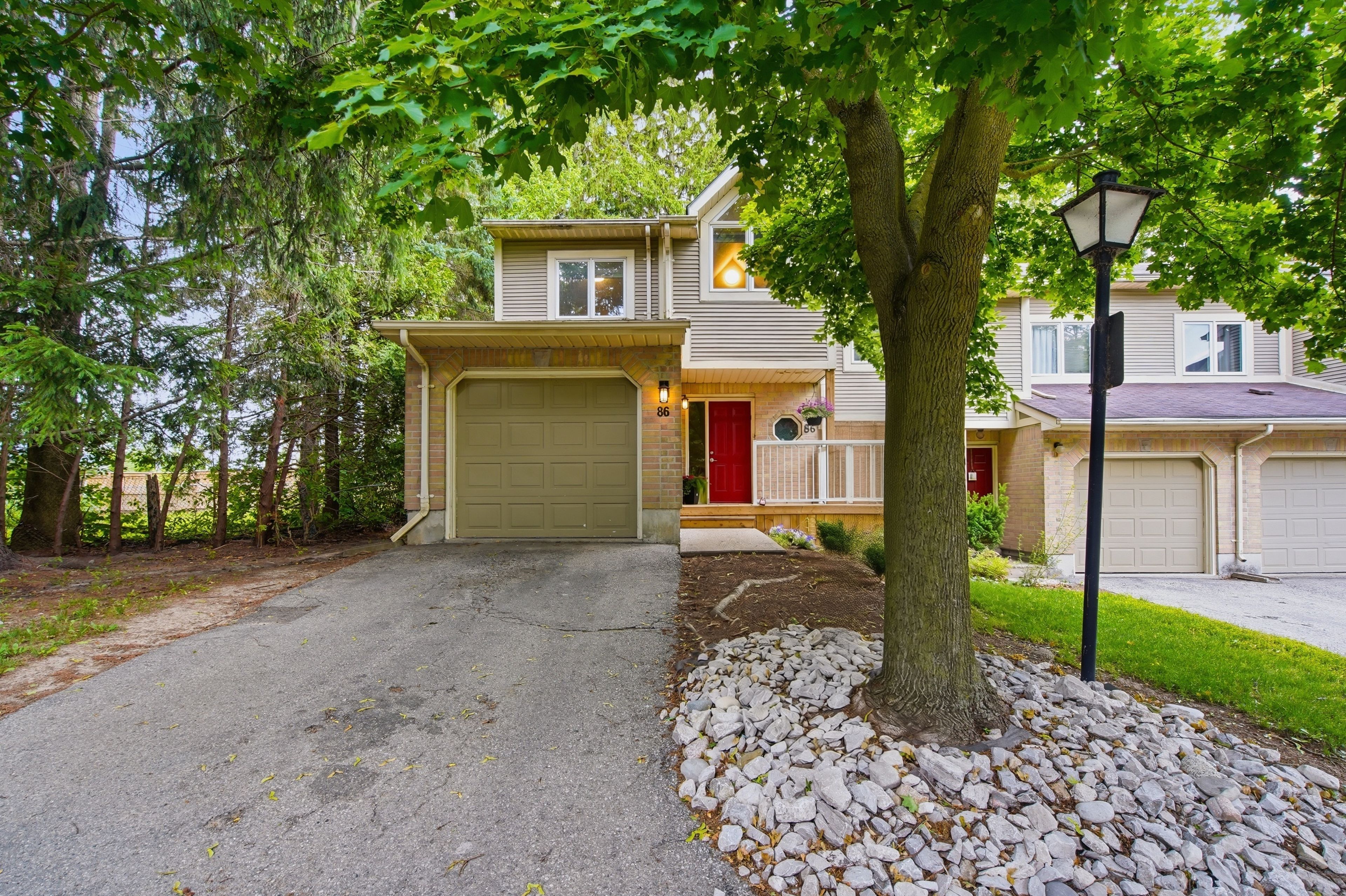 9 Ailsa Place 86, London South, On N5z 4z6