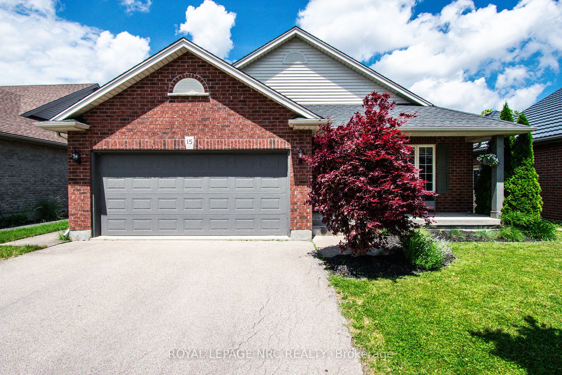 15 Arlene Street, St. Catharines, On L2s 4c9