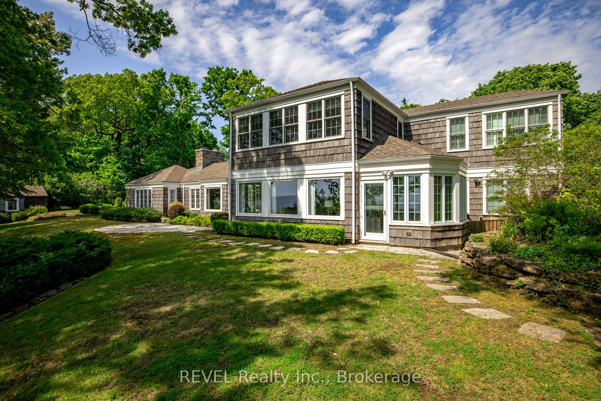 5189 Pt Abino Hills Road, Fort Erie, On L0s 1n0