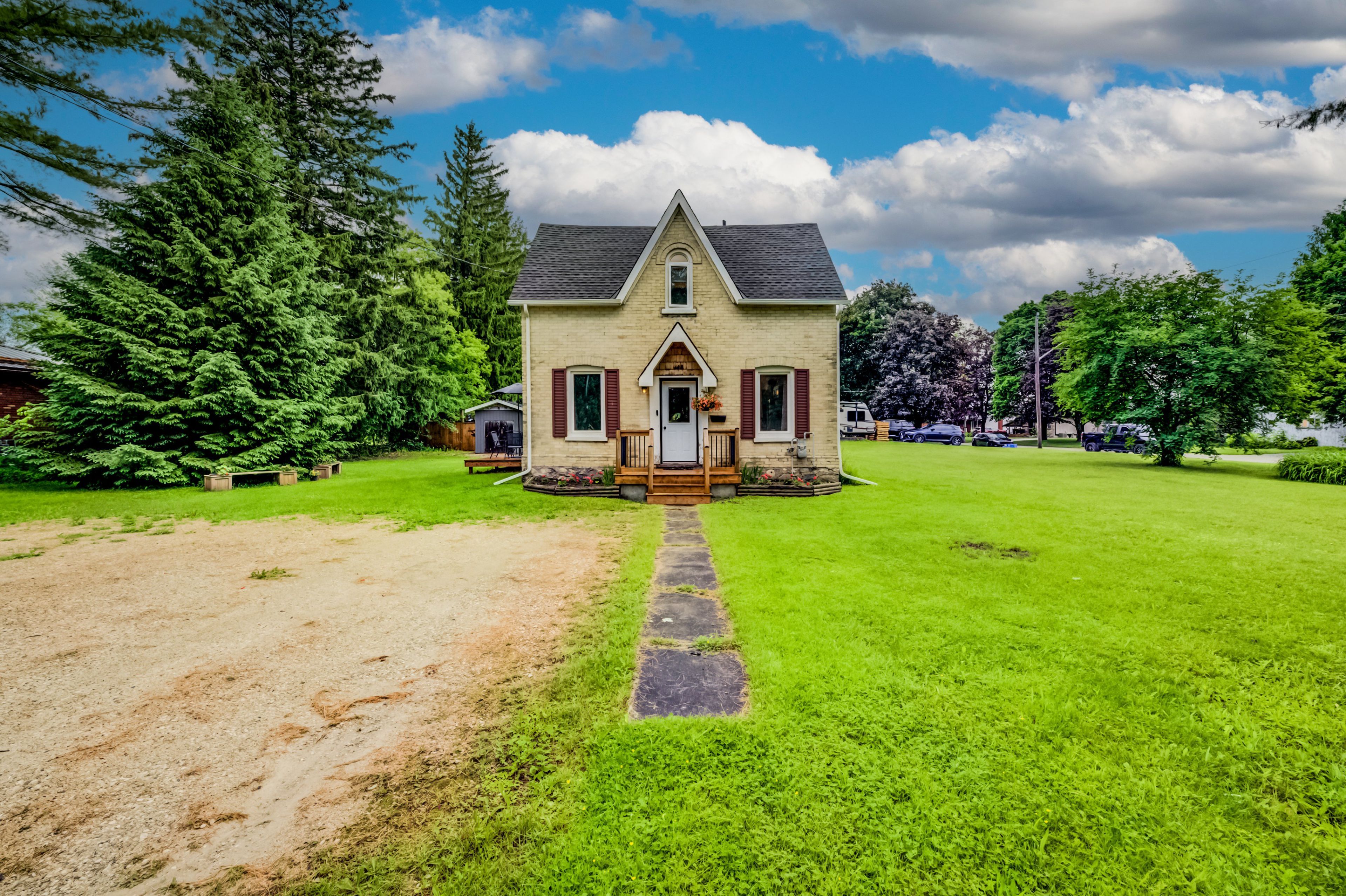455 Durham Street W, Wellington North, On N0g 2l1