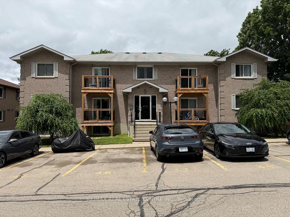 266 Overlea Drive 206, Kitchener, On N2m 5n2
