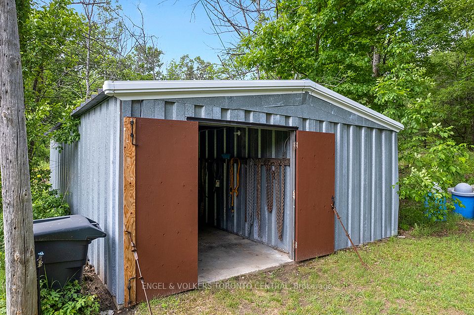 1629 Canning Road, Gravenhurst, On P0e 1n0
