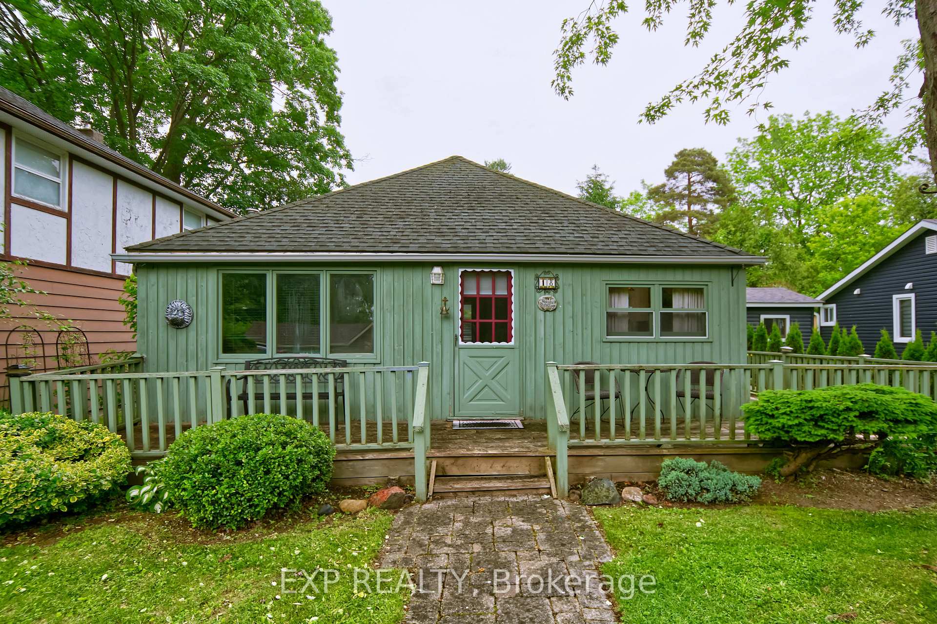 18 Tuyll Street, Bluewater, On N0m 1g0