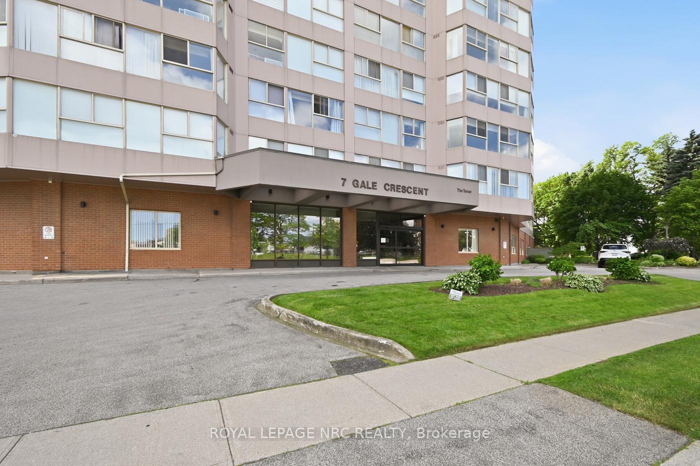 7 Gale Crescent N 1106, St. Catharines, On L2r 7m8