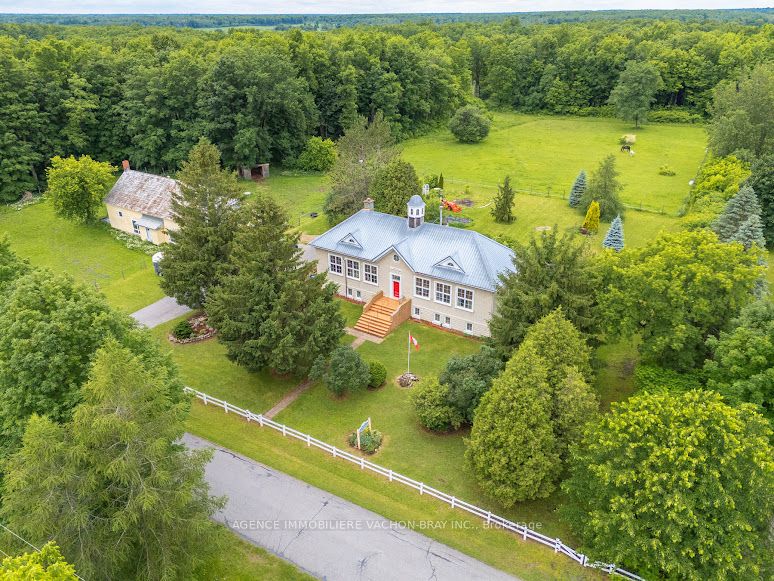21481 Butternut Lane, South Glengarry, On K0c 1z0