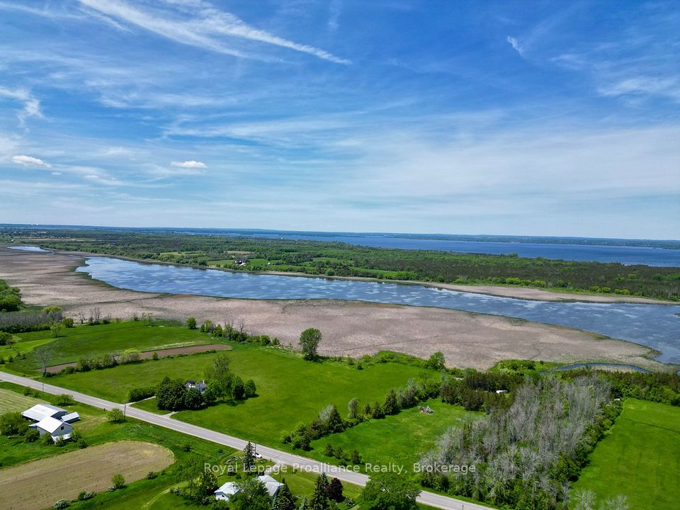 1159 County Road 15 Road, Prince Edward County, On K0k 1w0